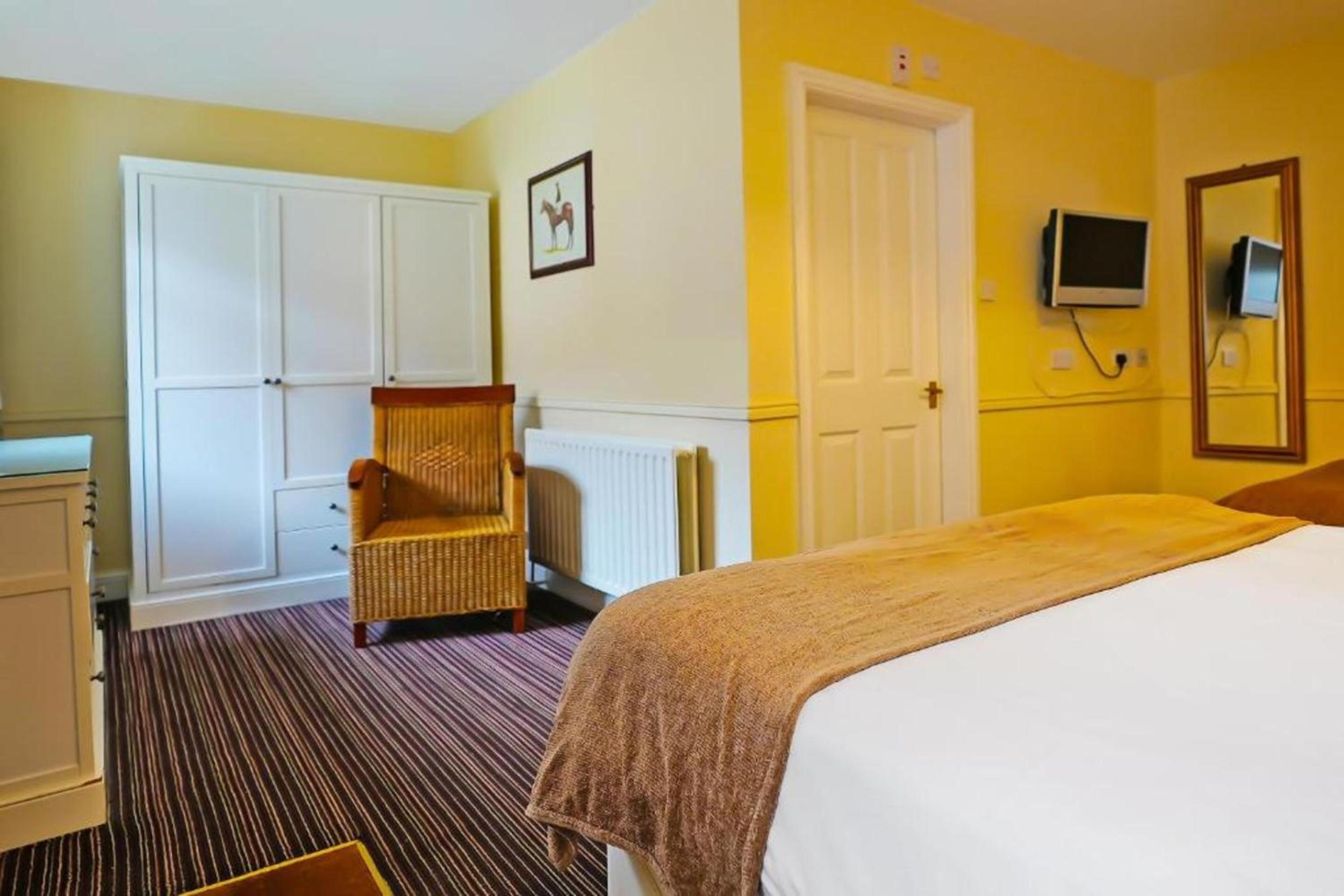 Standard Double Room photo 2
