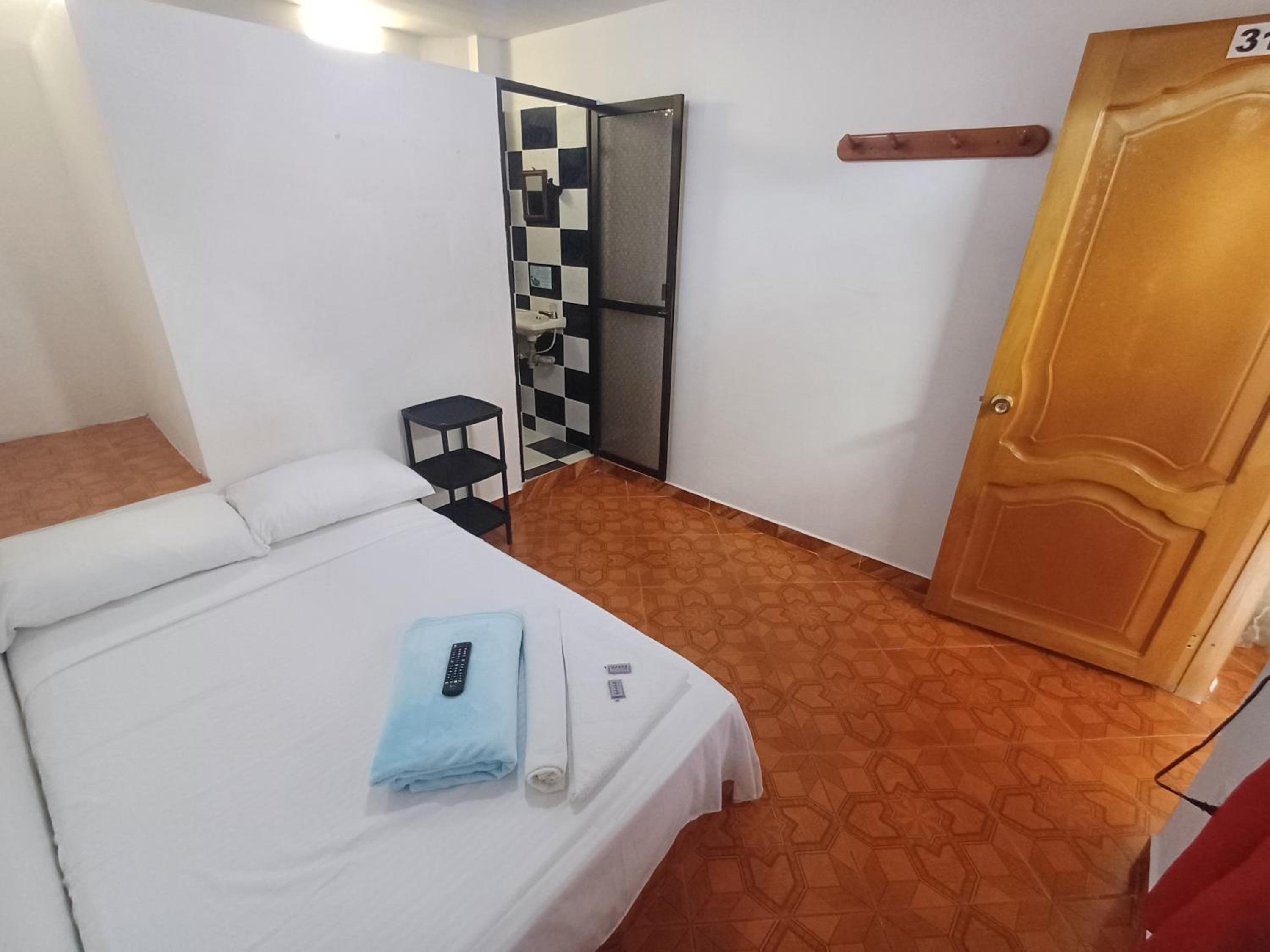 Single Room photo 3