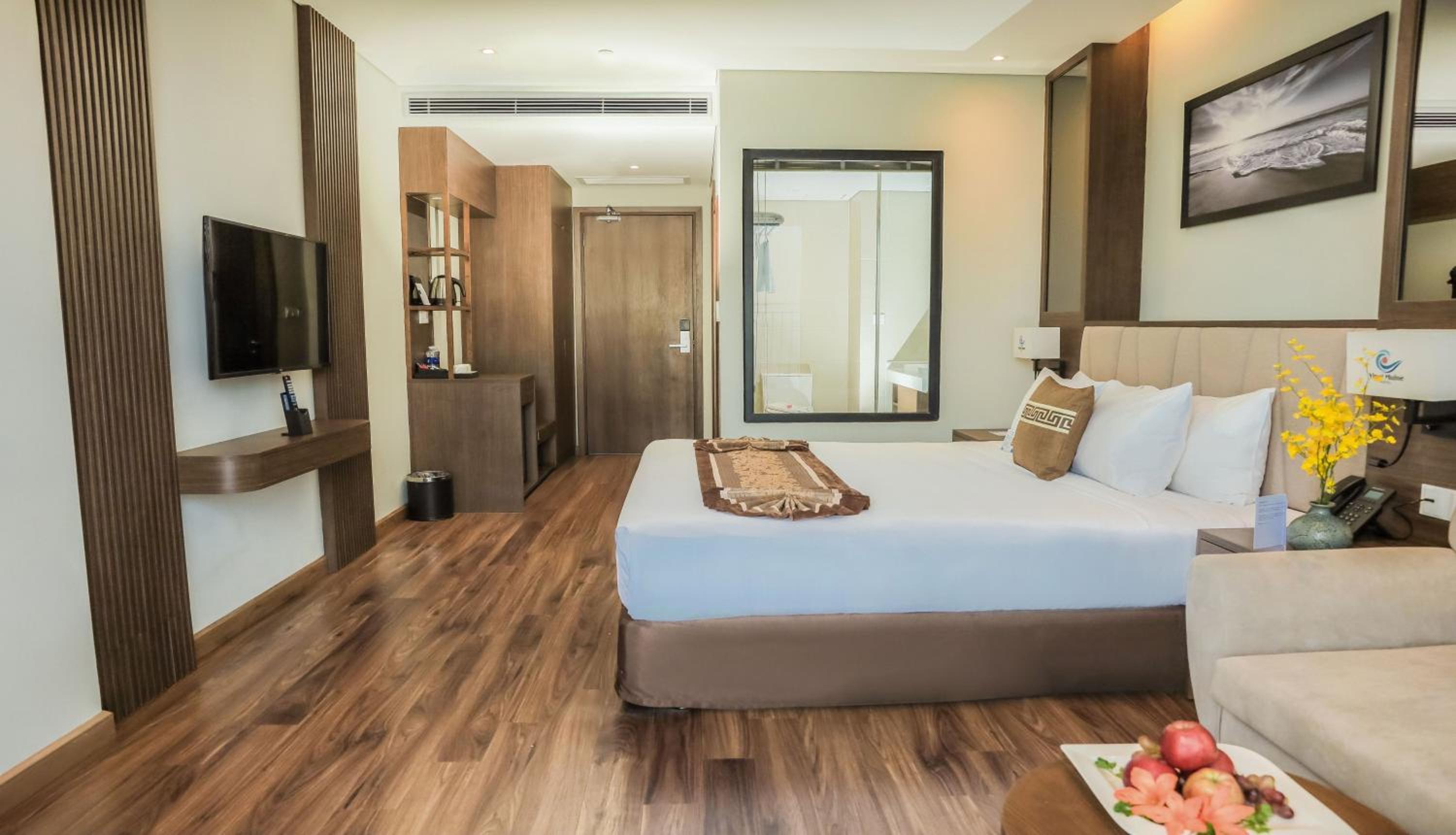 Deluxe Double Partial Sea view with Balcony - Photo 4