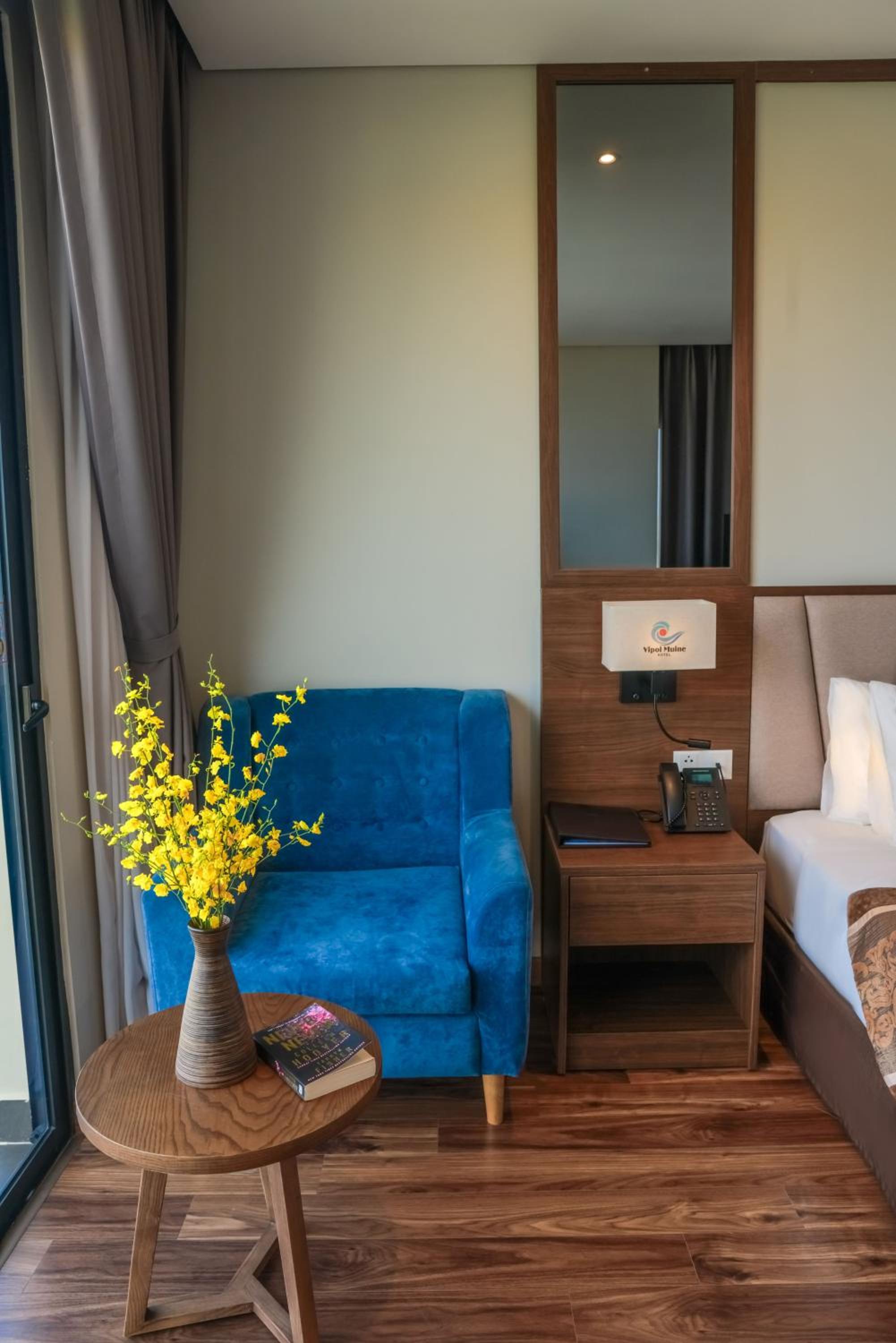 Deluxe Twin Partial Sea View with Balcony - Photo 6