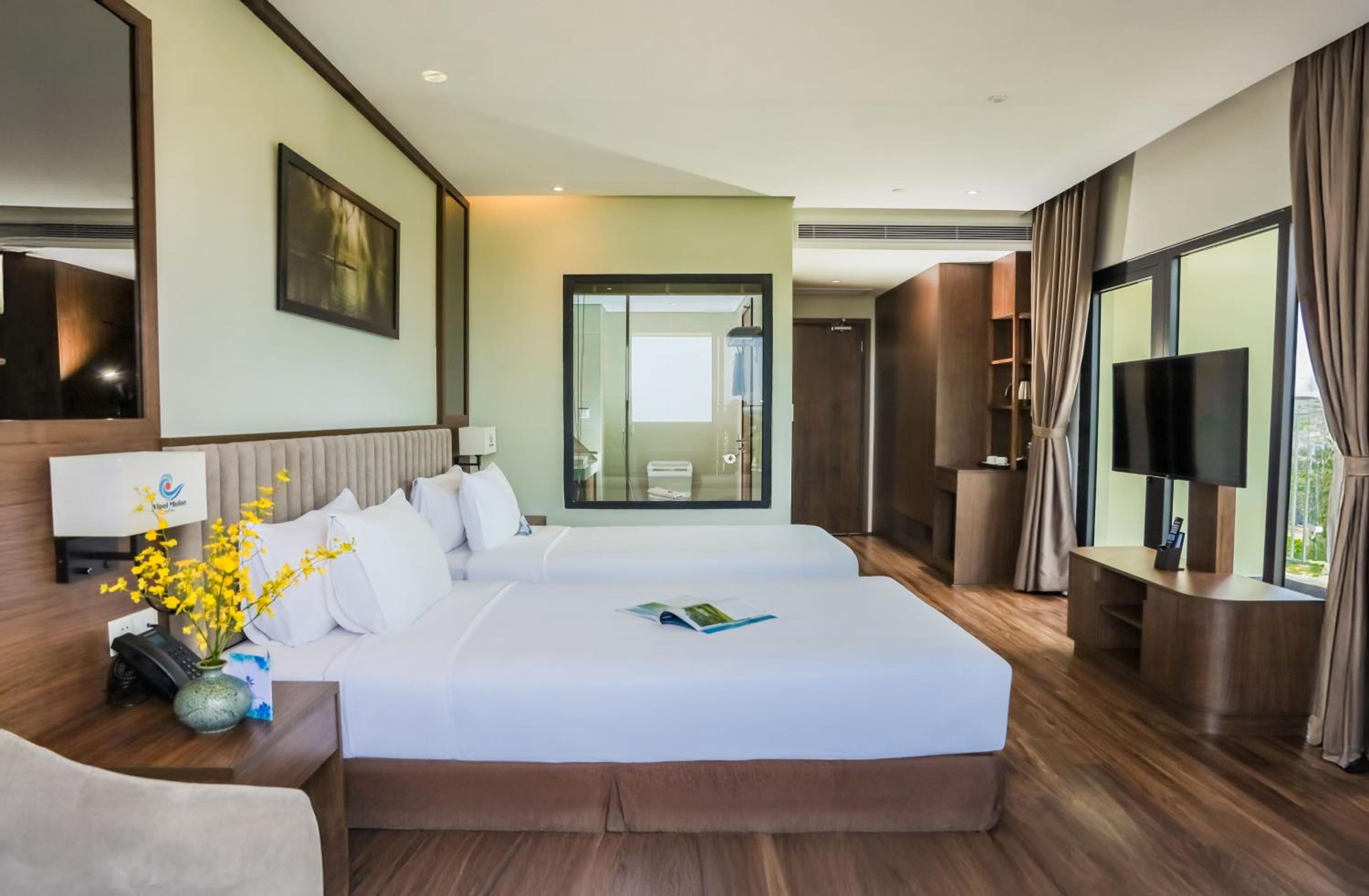 Premier Twin Seaview with Balcony - Photo 6