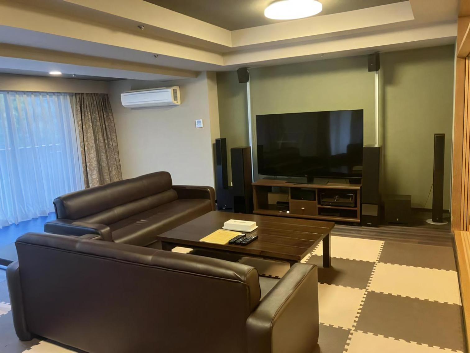 Standard Family Room - No Dog Allowed