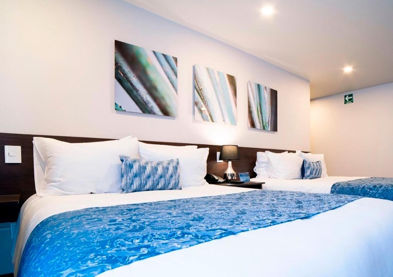 Deluxe Suite with Spa Bath photo 3