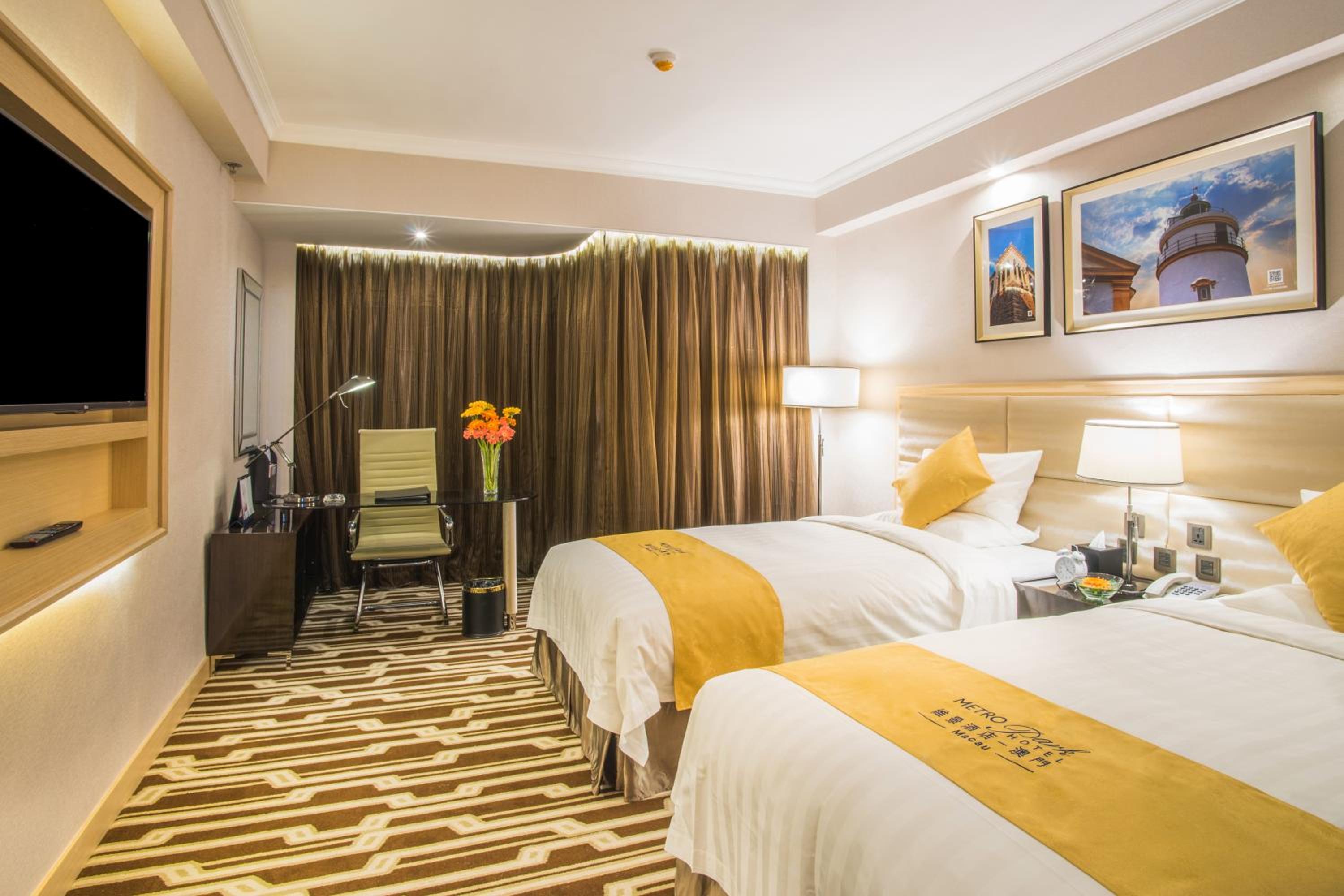 Deluxe Twin Room - Photo 1