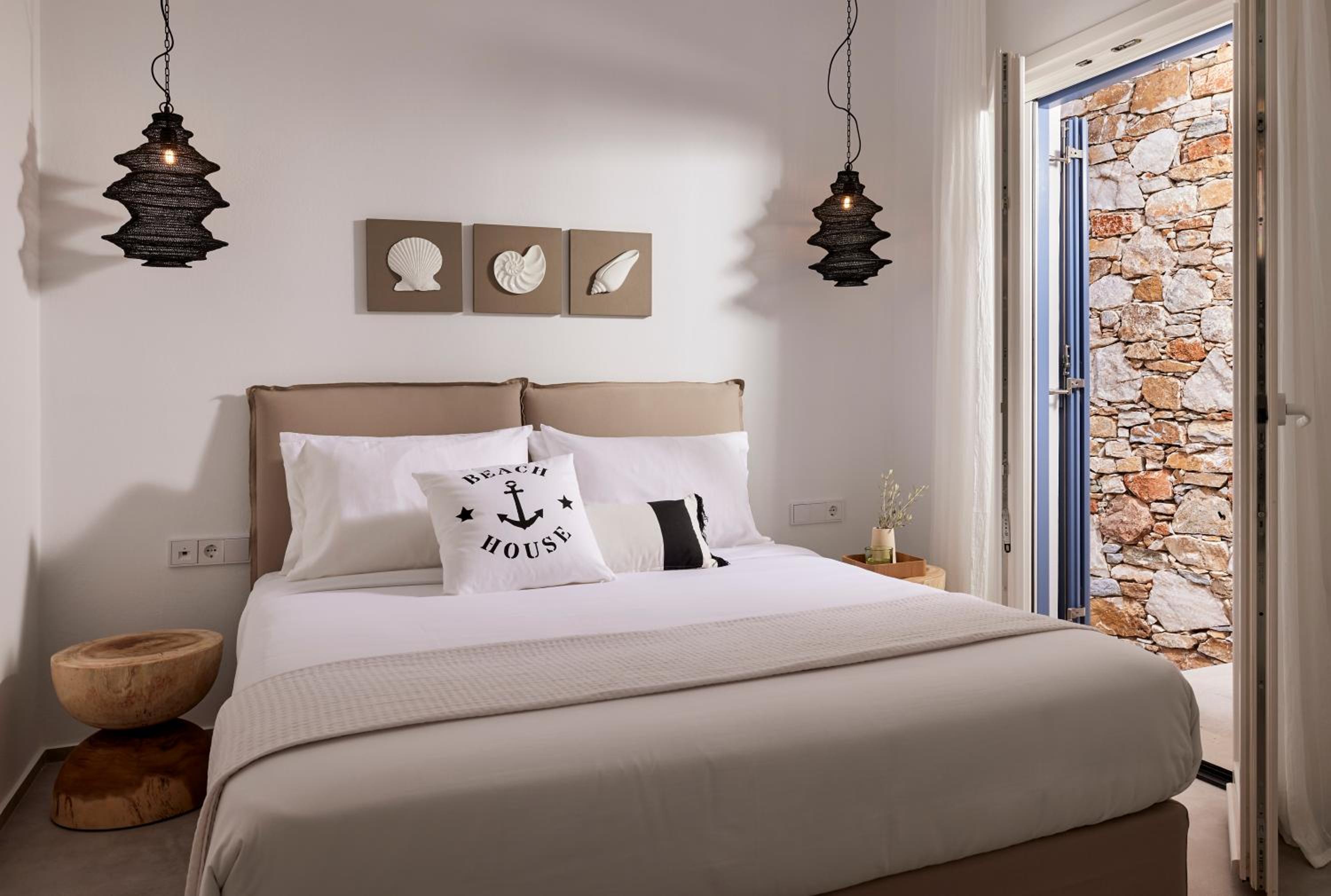 Deluxe Triple Room with Sea View