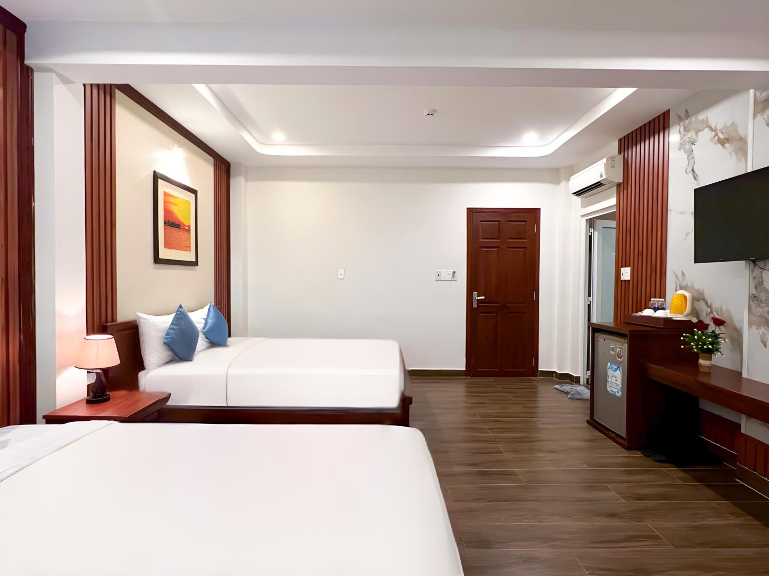 Superior Triple Room - Photo 8
