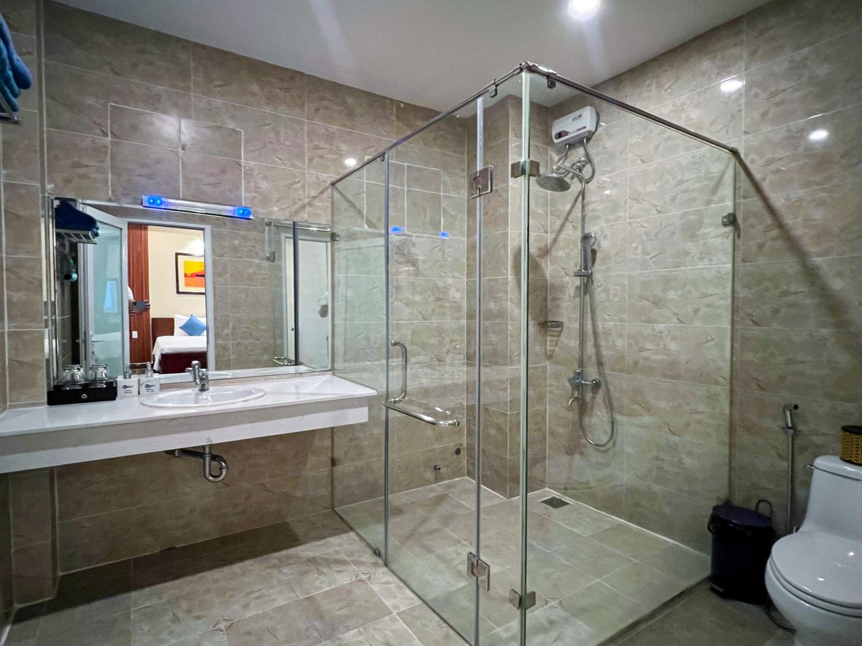 Superior Triple Room - Photo 3