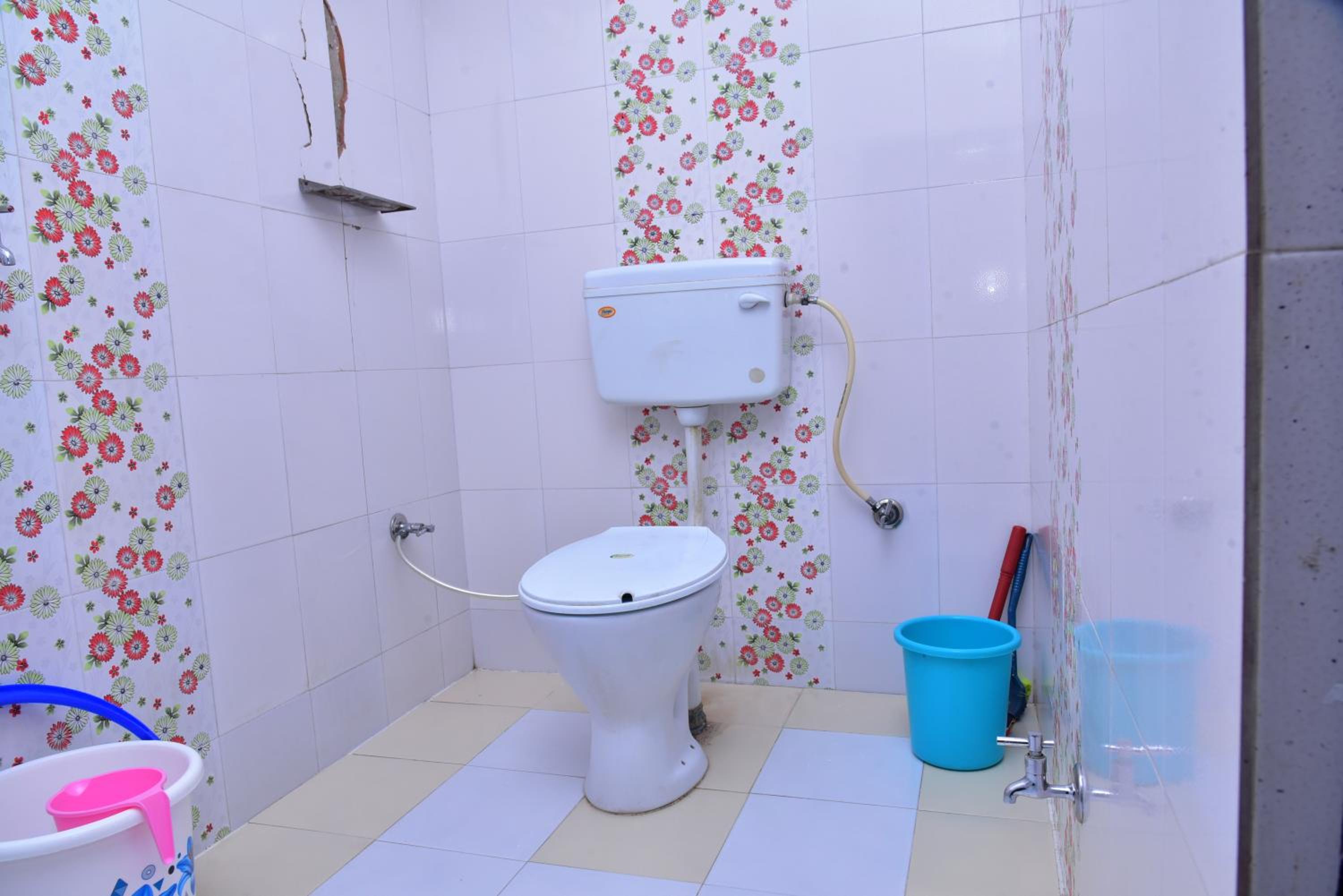 Deluxe double Room with a.c photo 2