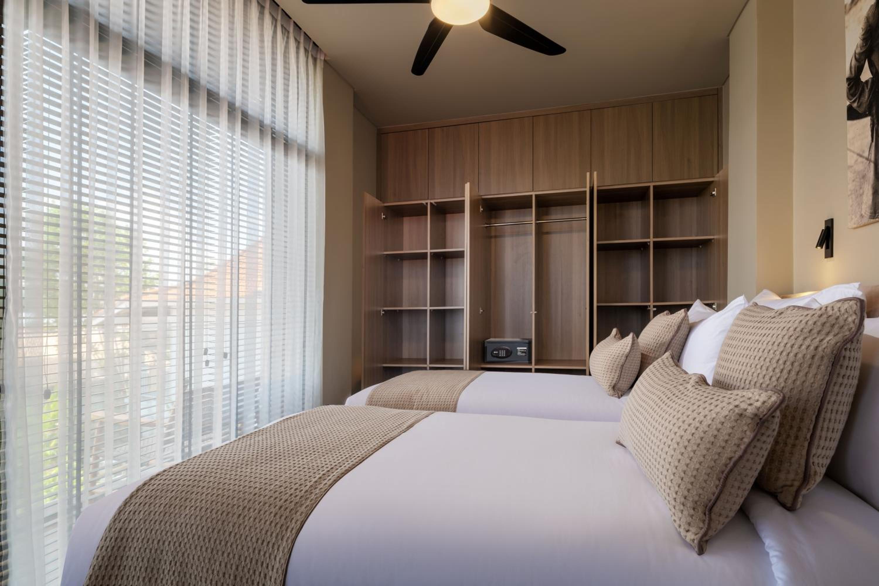 Suite with Garden View - Photo 2
