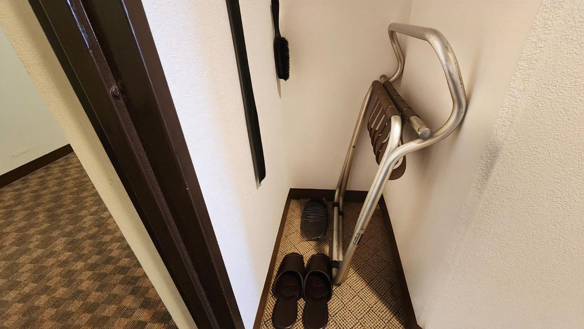 Double Room with Small Double Bed - Smoking - Photo 8