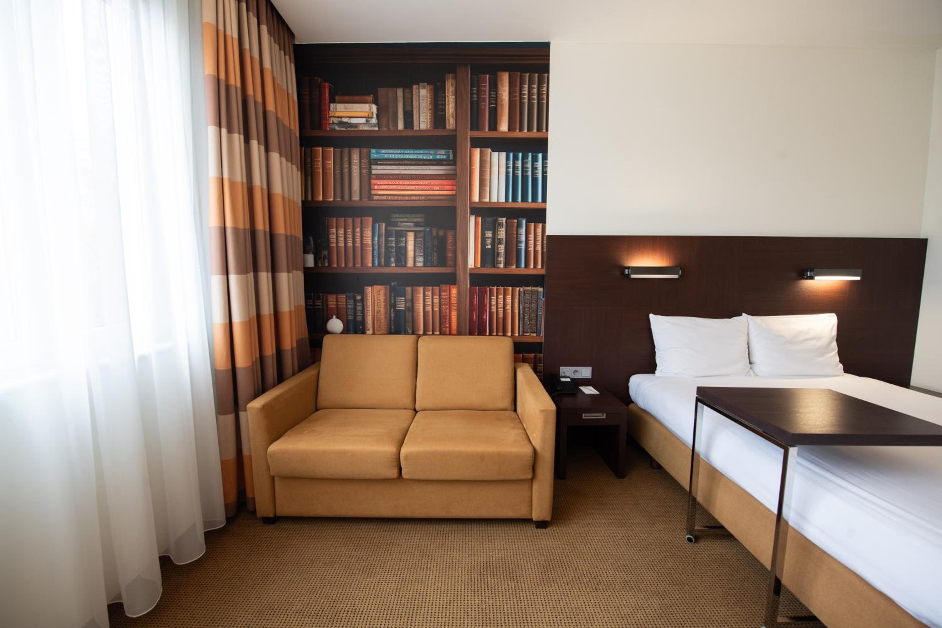 Double Room - Photo 6