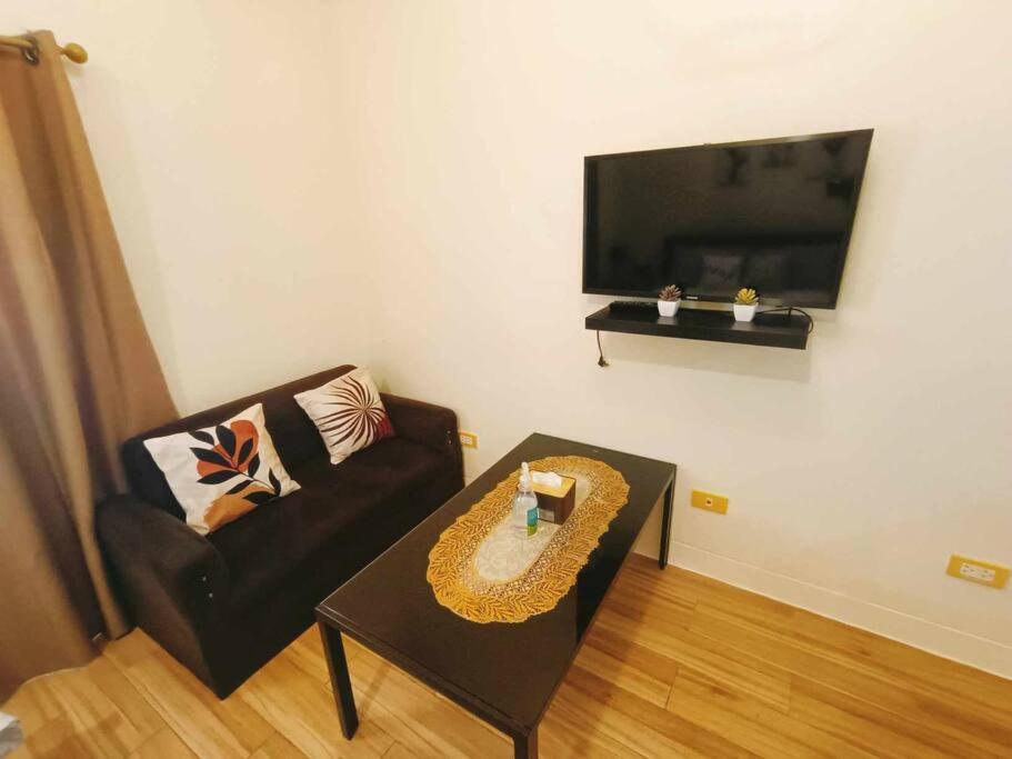 Apartment photo 2