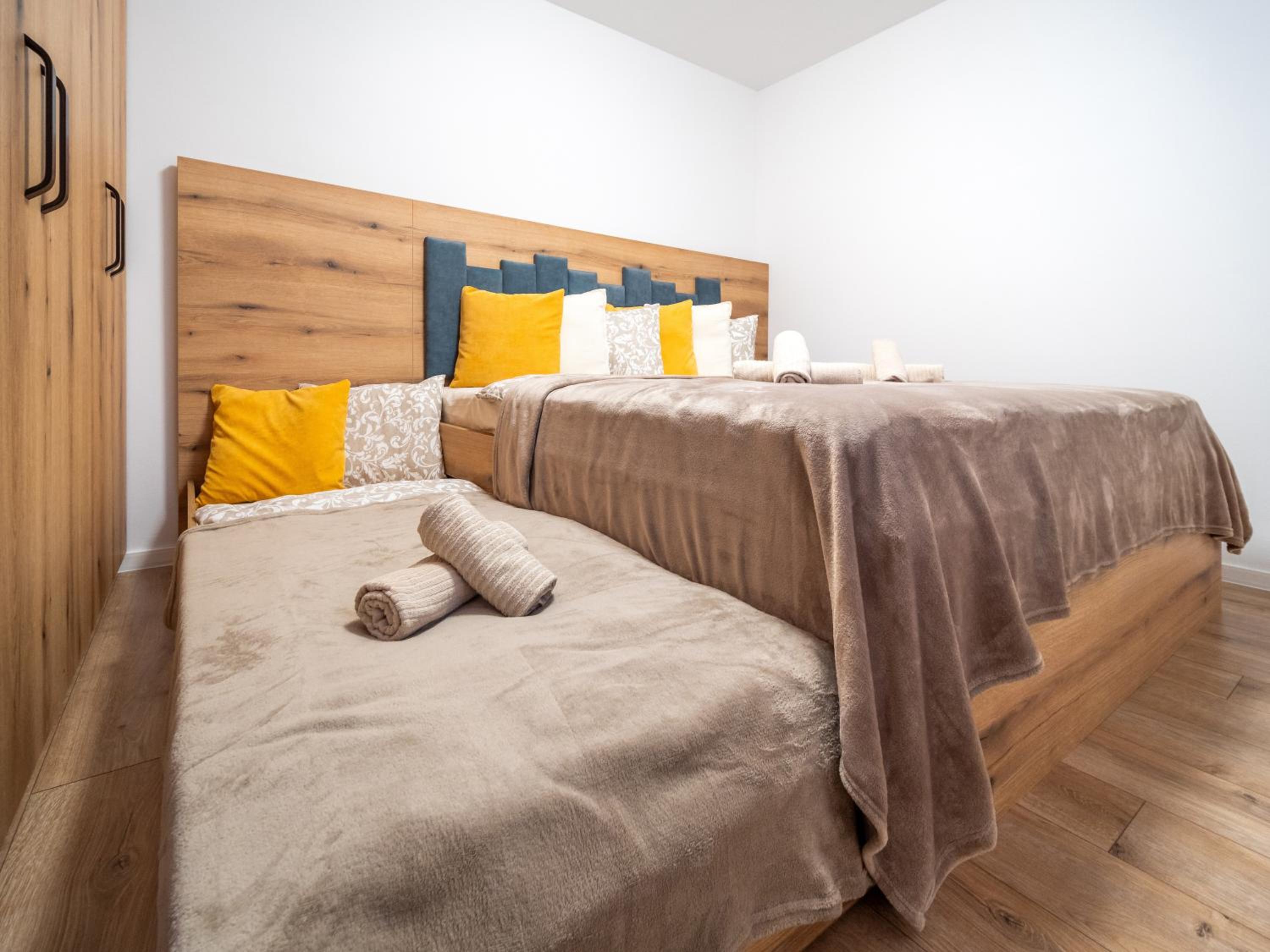 One-Bedroom Apartment with Terrace photo 1