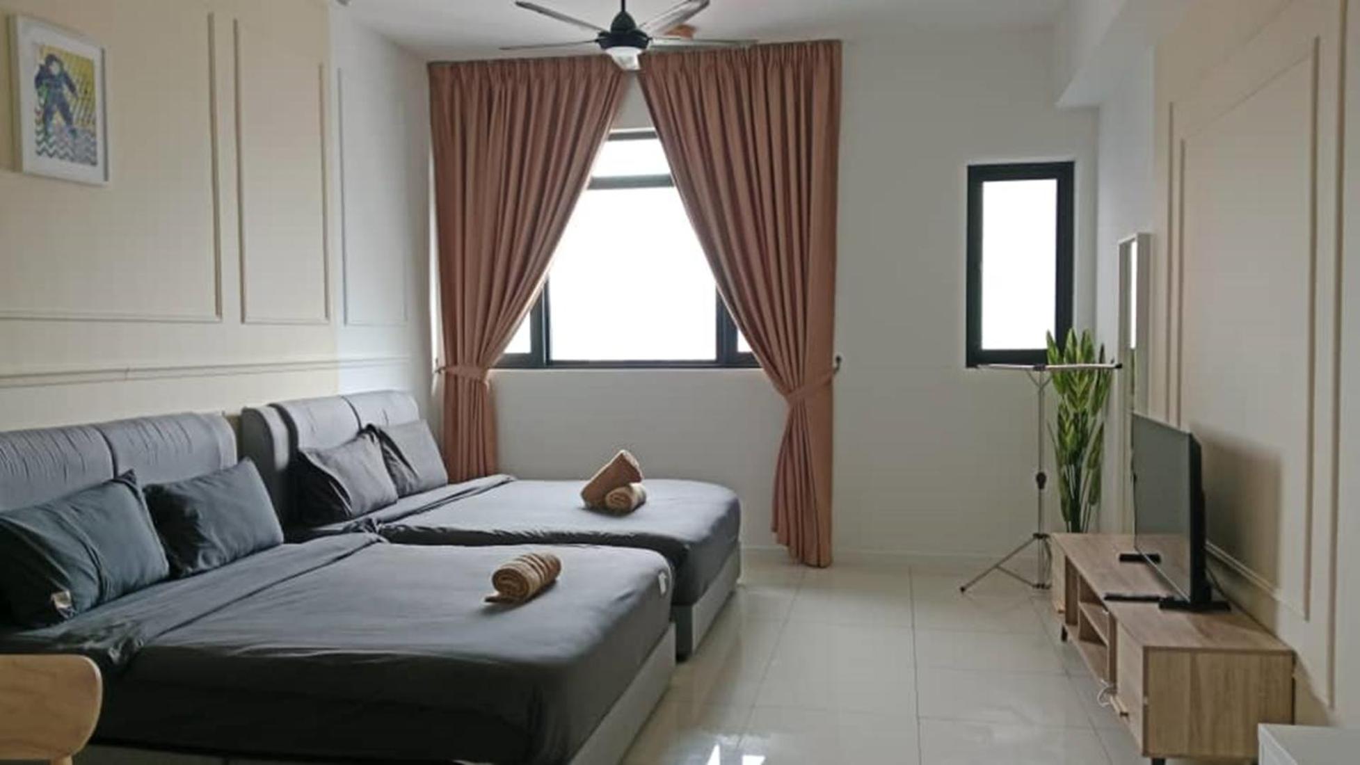 One-Bedroom Family Apartment