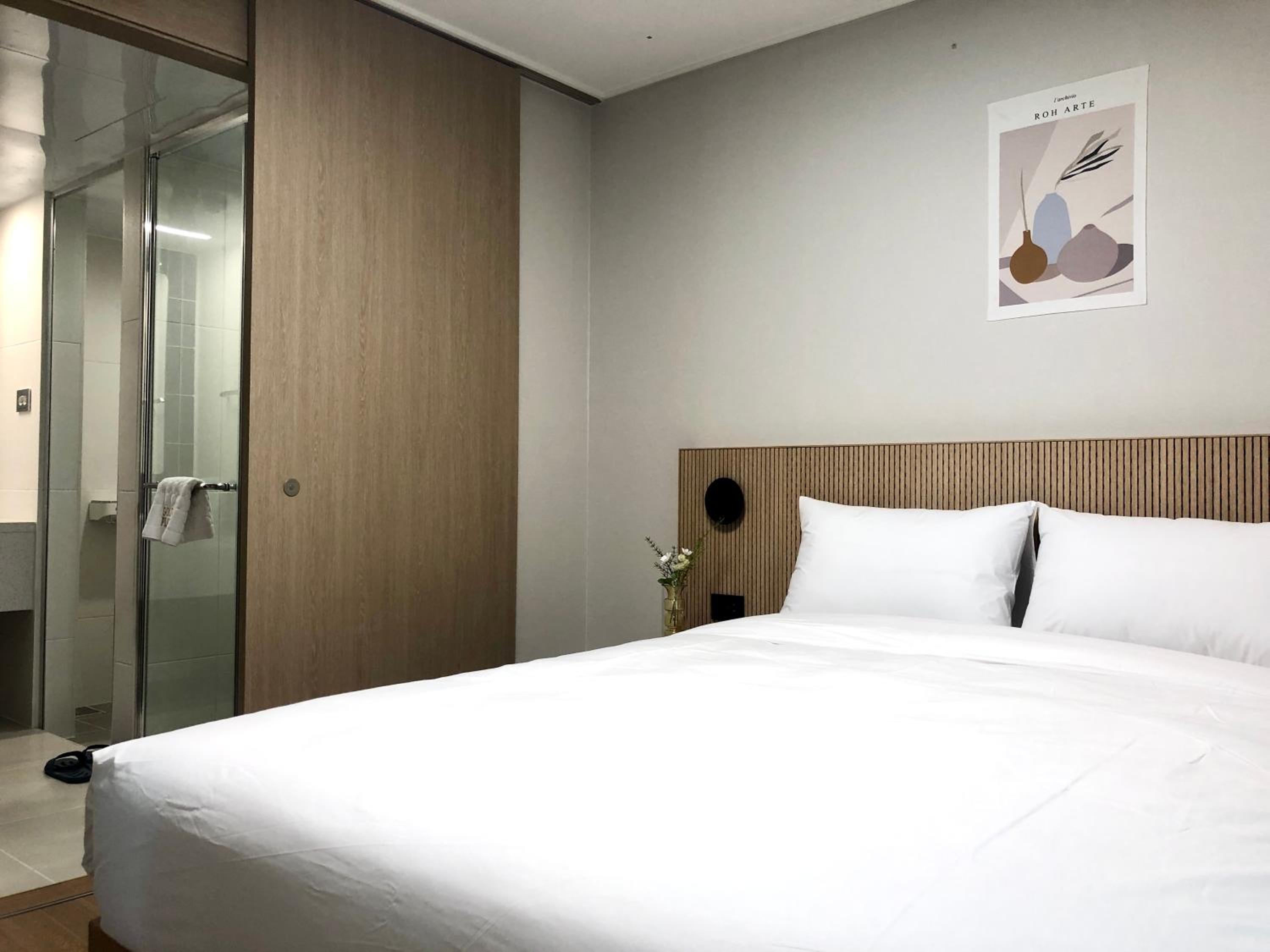 Three-Bedroom Suite