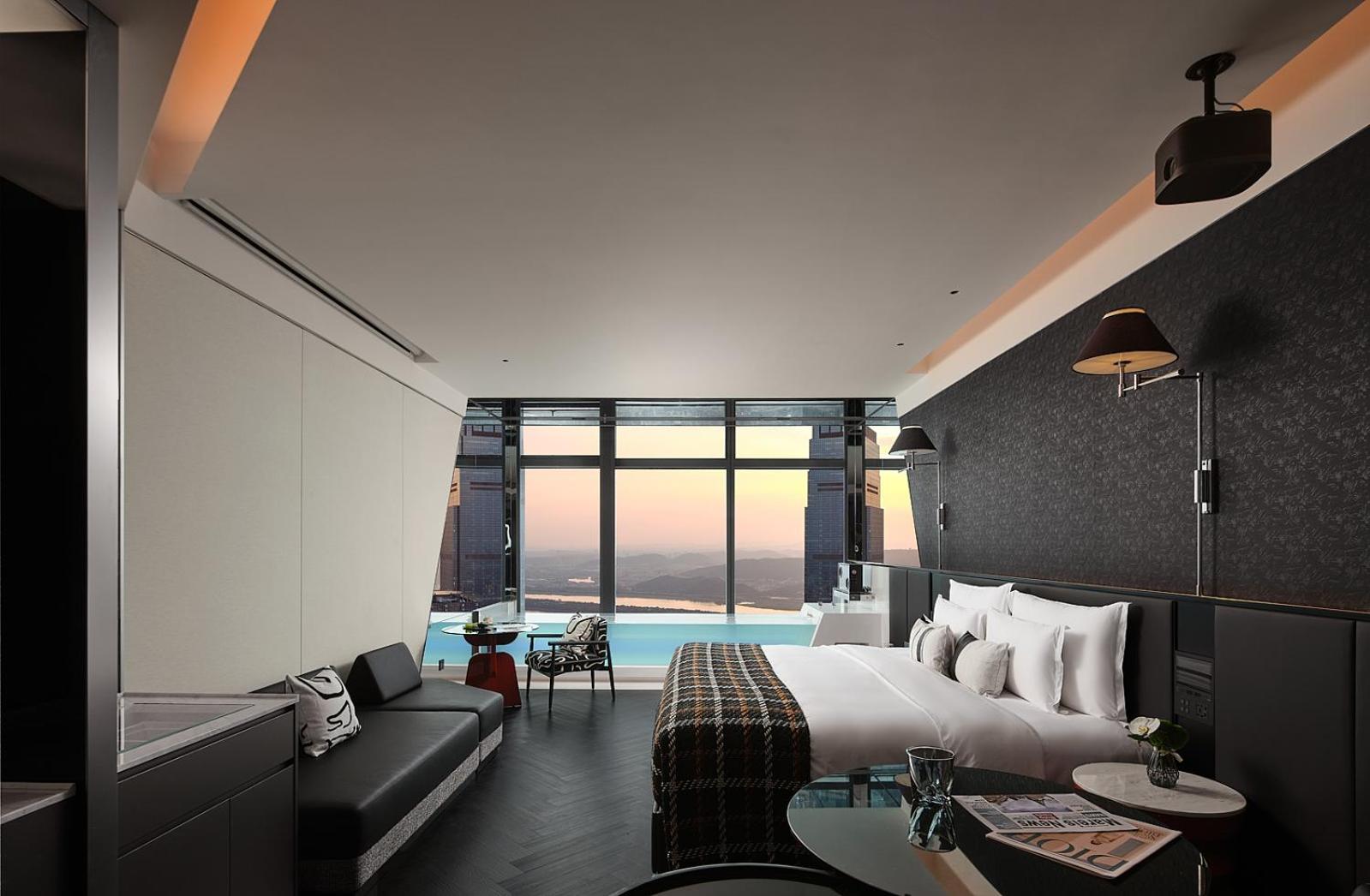 180° River View King Room With Bathtub photo 3