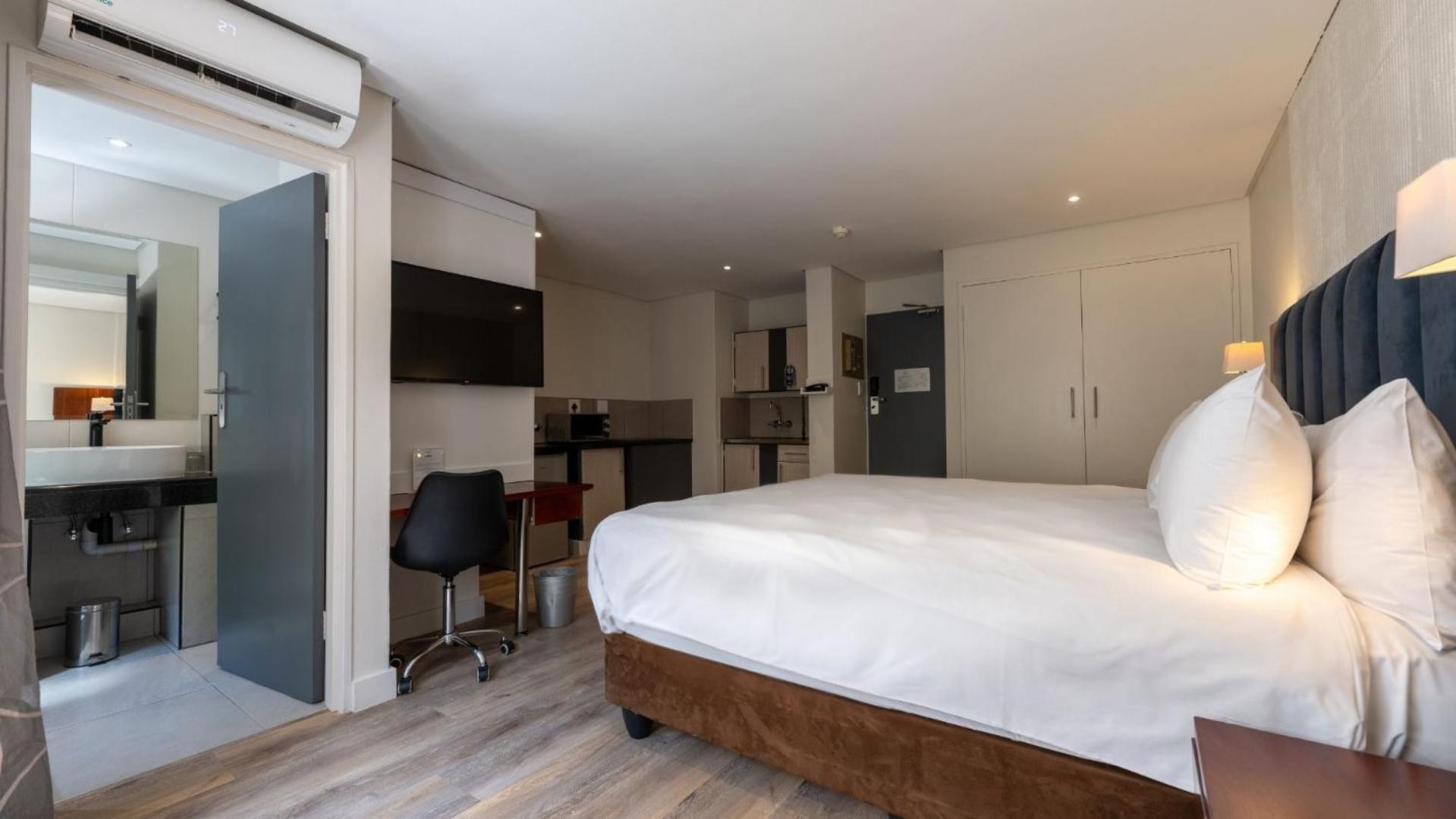 Standard Apartment - Photo 4