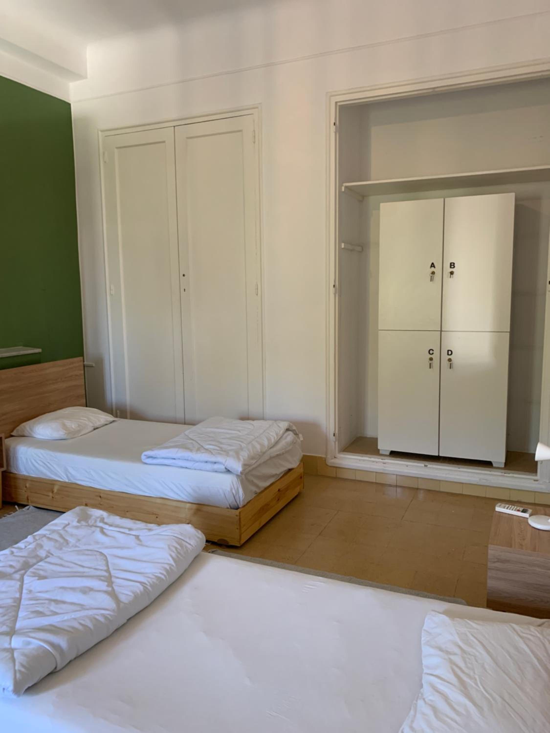 4-Bed Female Dormitory Room photo 2