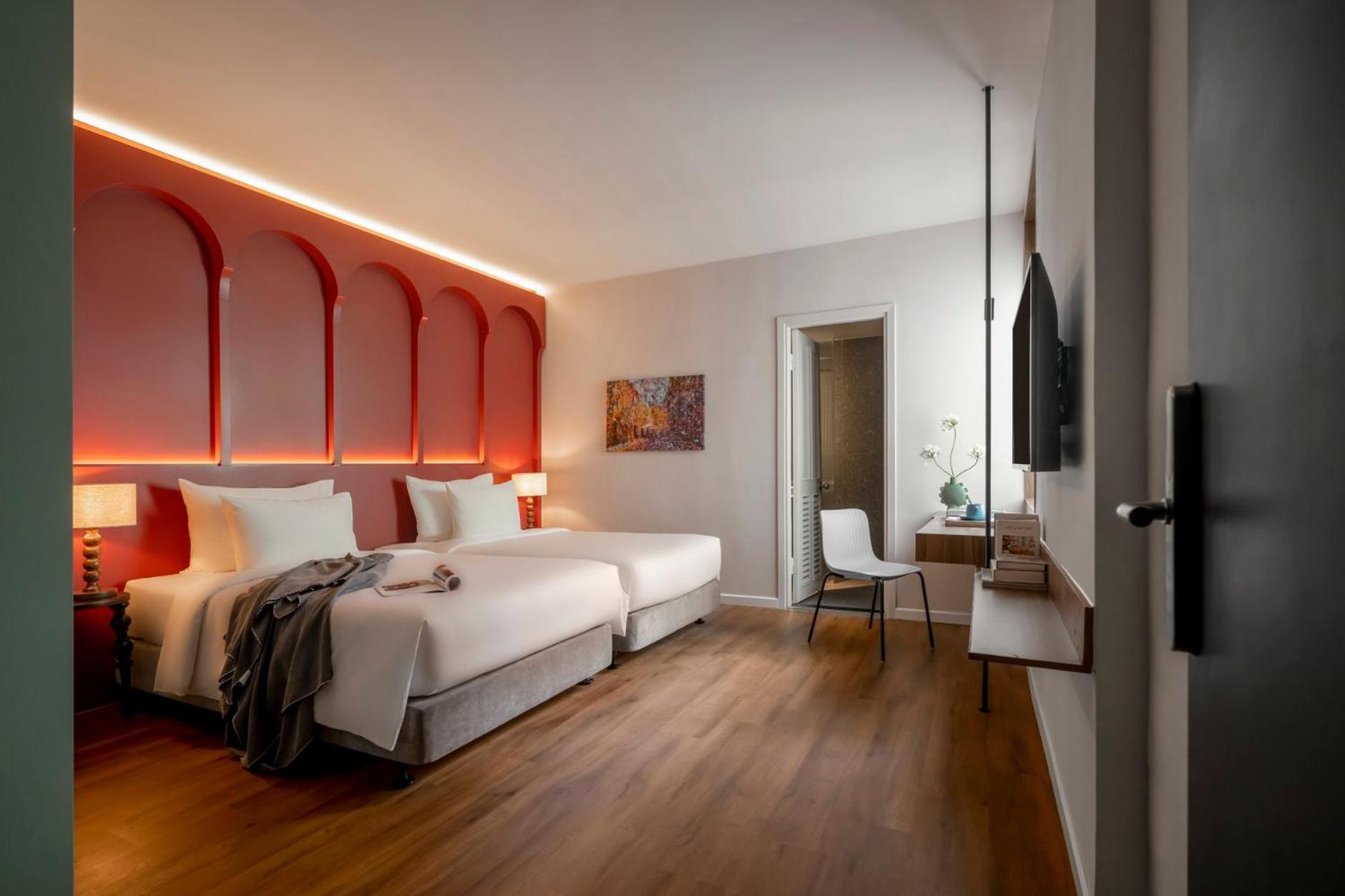 Deluxe Comfort Twin Room - Photo 1