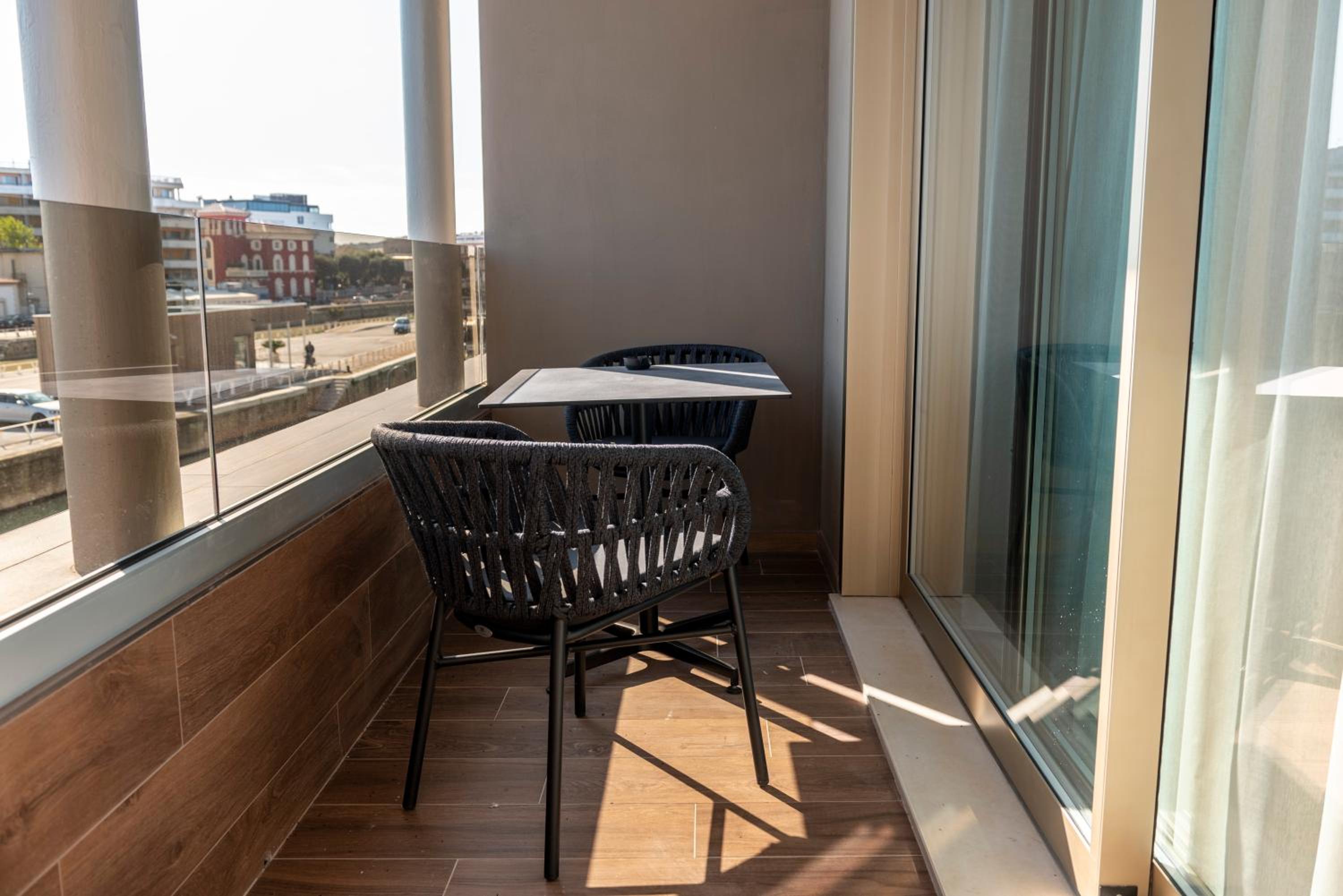 Junior Suite with Sea View - Photo 6