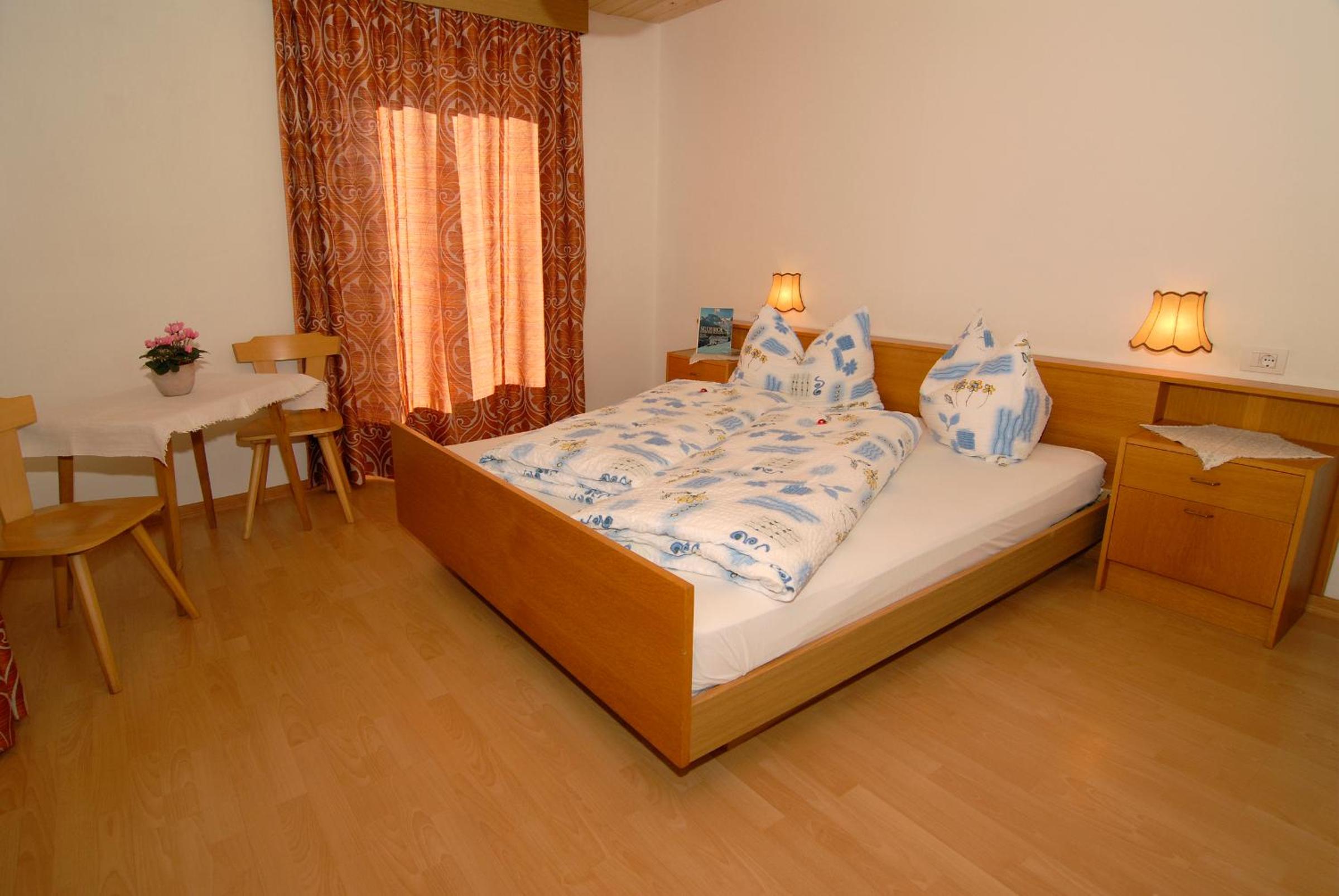 Superior One-Bedroom Apartment with Balcony