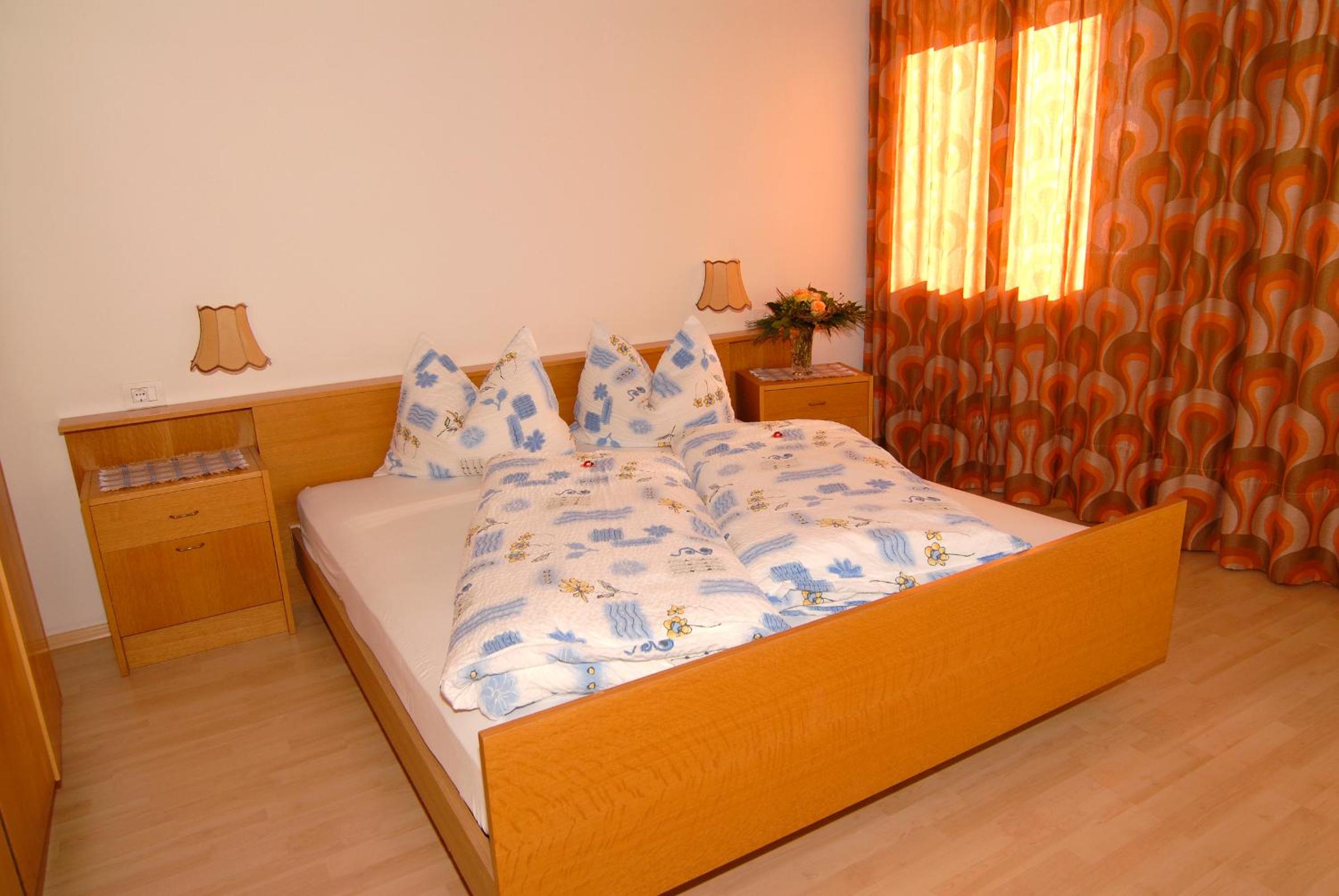 Superior One-Bedroom Apartment with Balcony