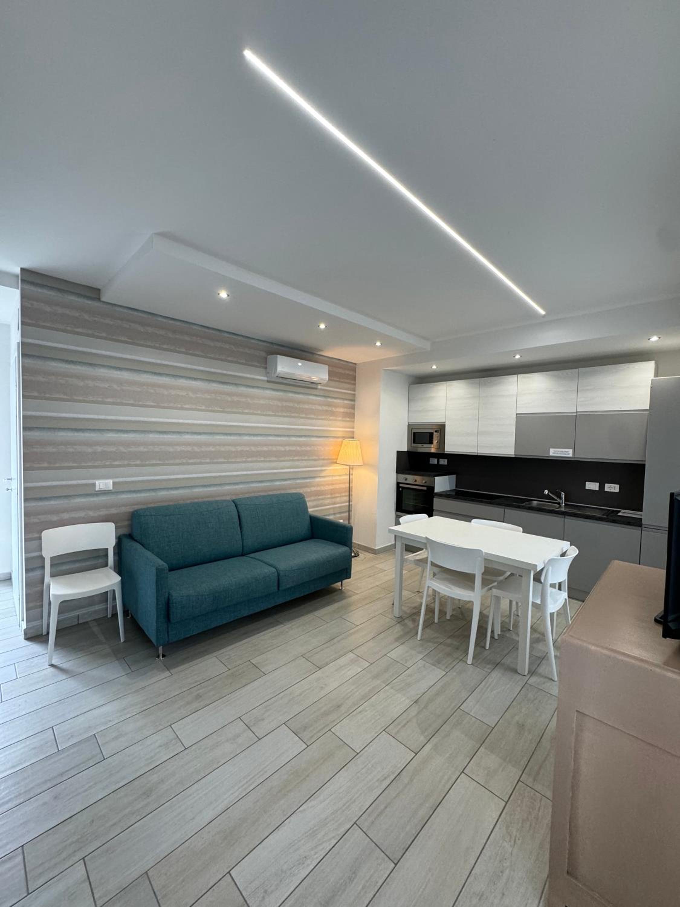 Maisonette photo 1