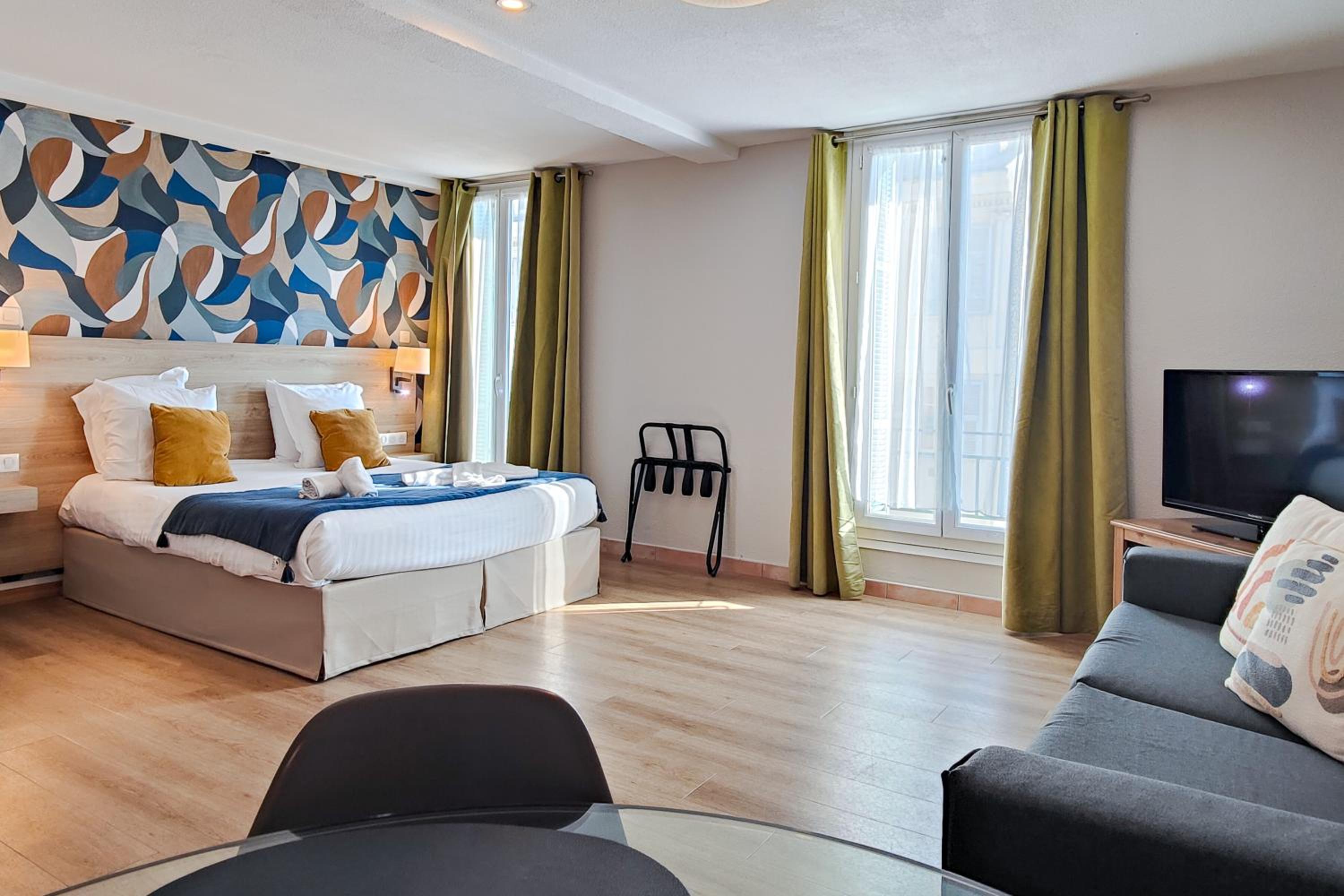 Junior Suite - Photo 1