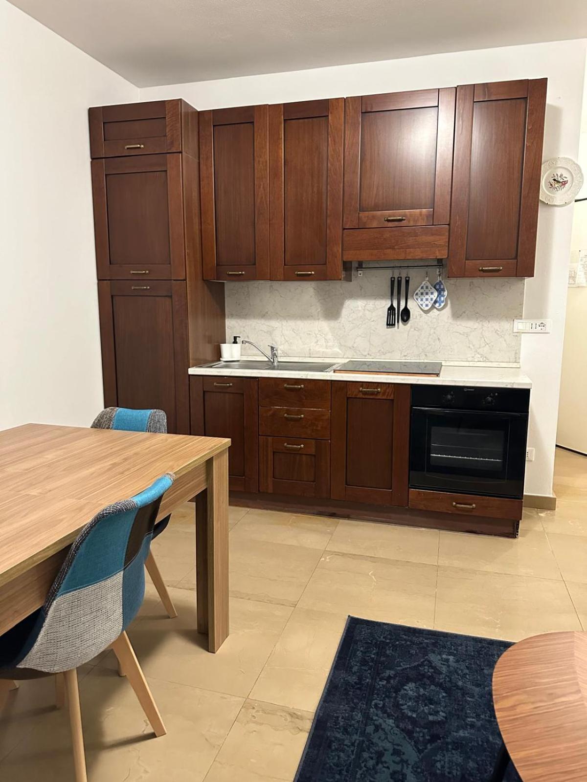 Two-Bedroom Apartment with Balcony photo 2