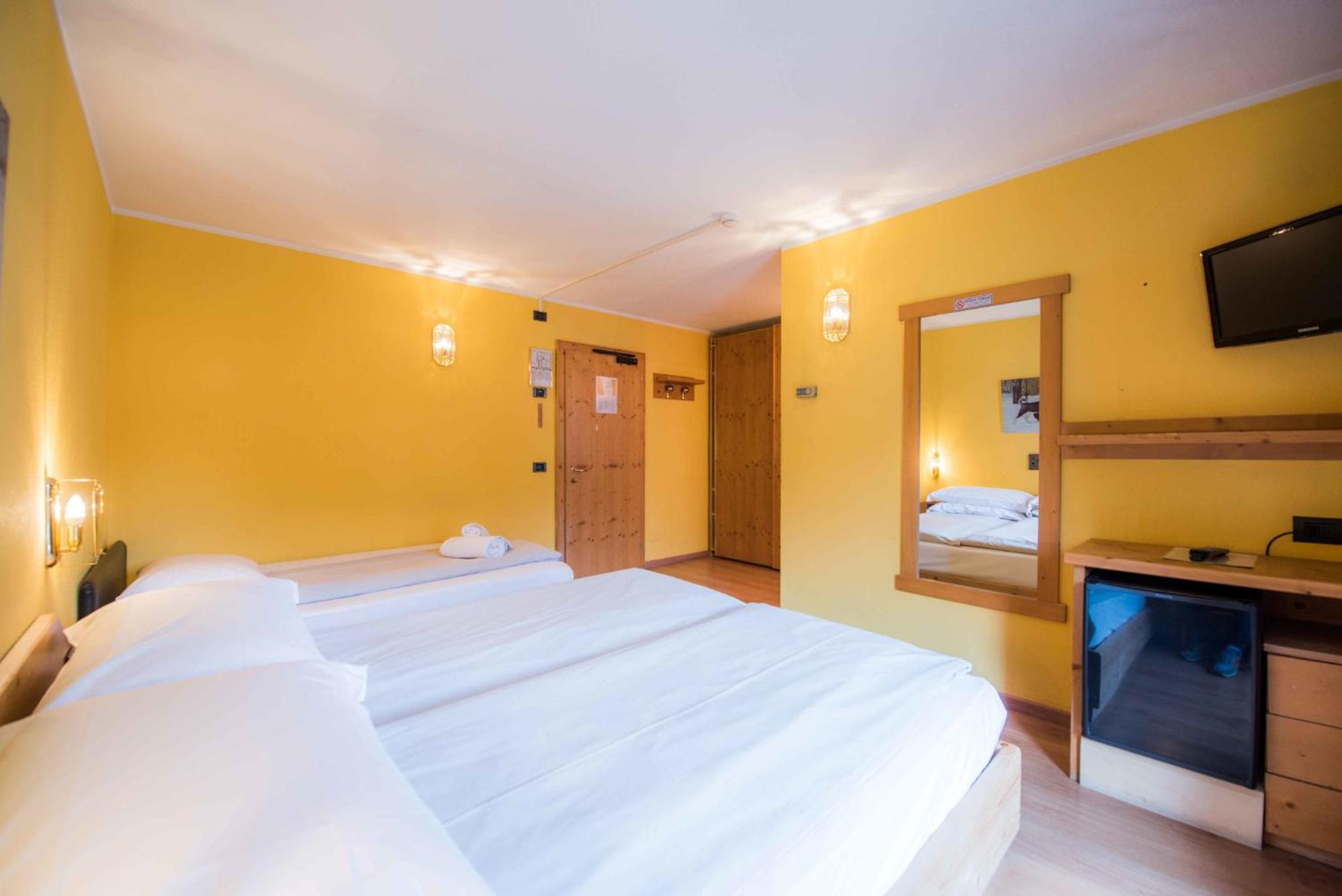 Classic Triple Room photo 1