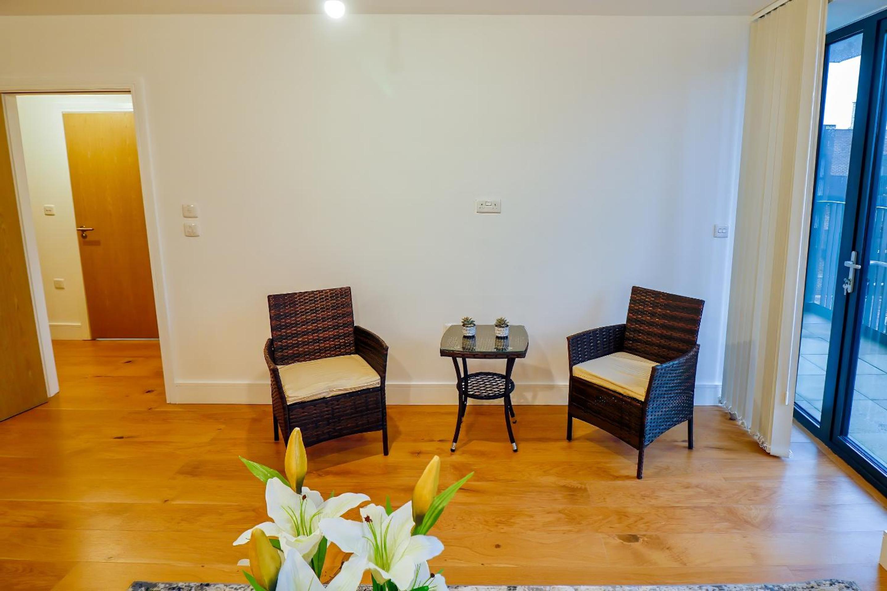 One-Bedroom Apartment With Balcony photo 3
