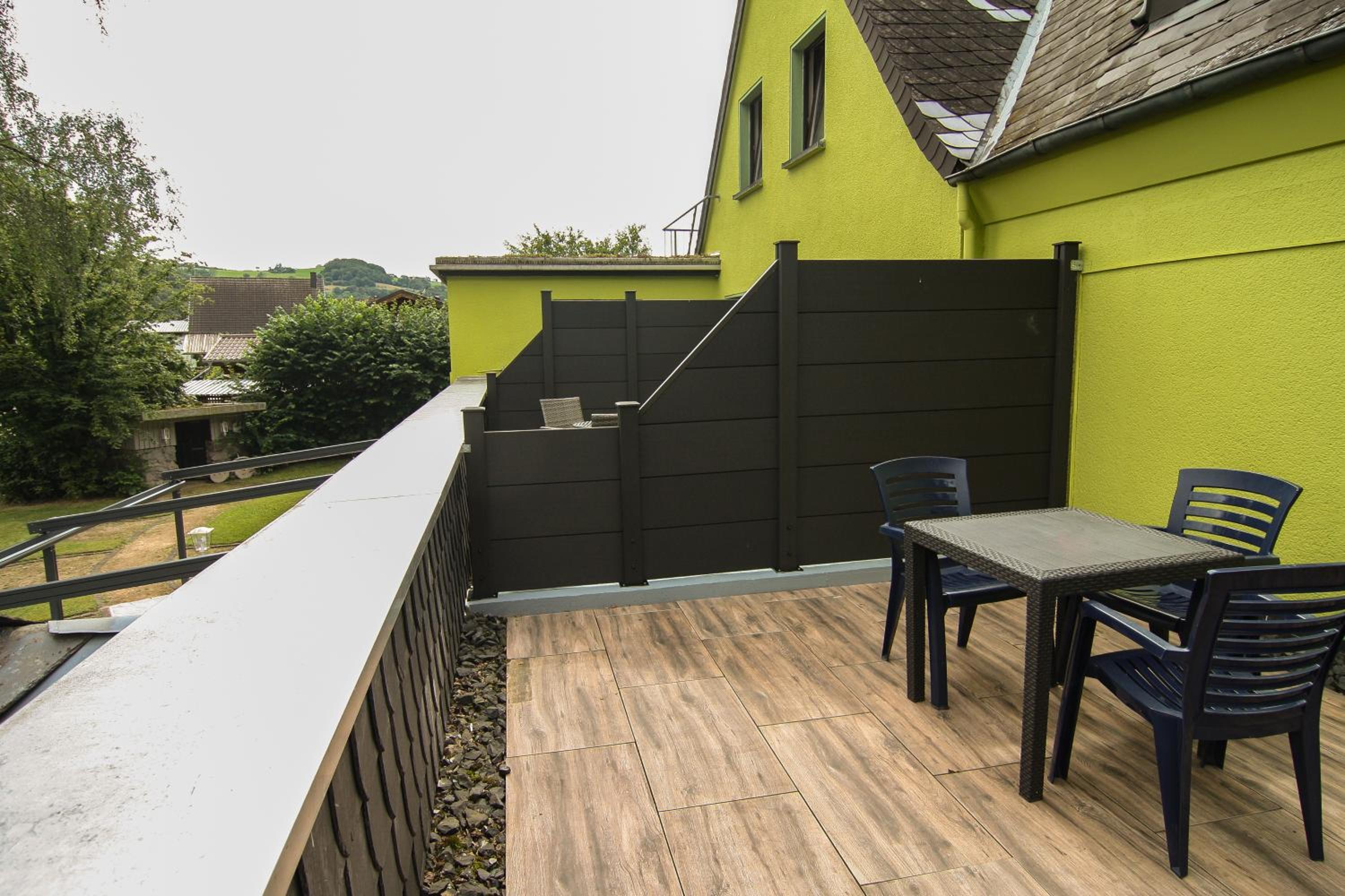 Double Room with Balcony - Photo 4