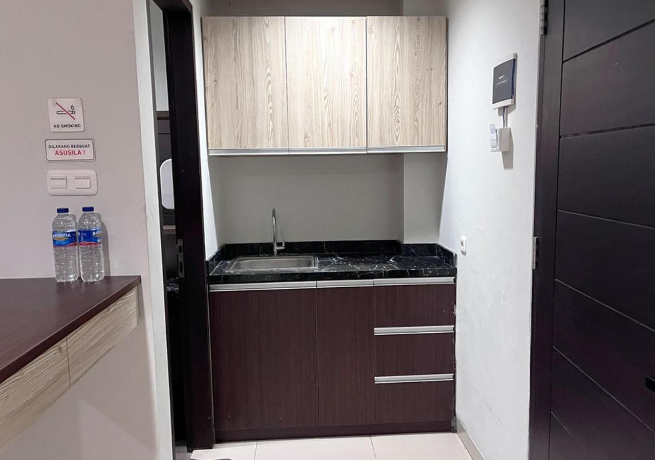 Executive Suite - Photo 7