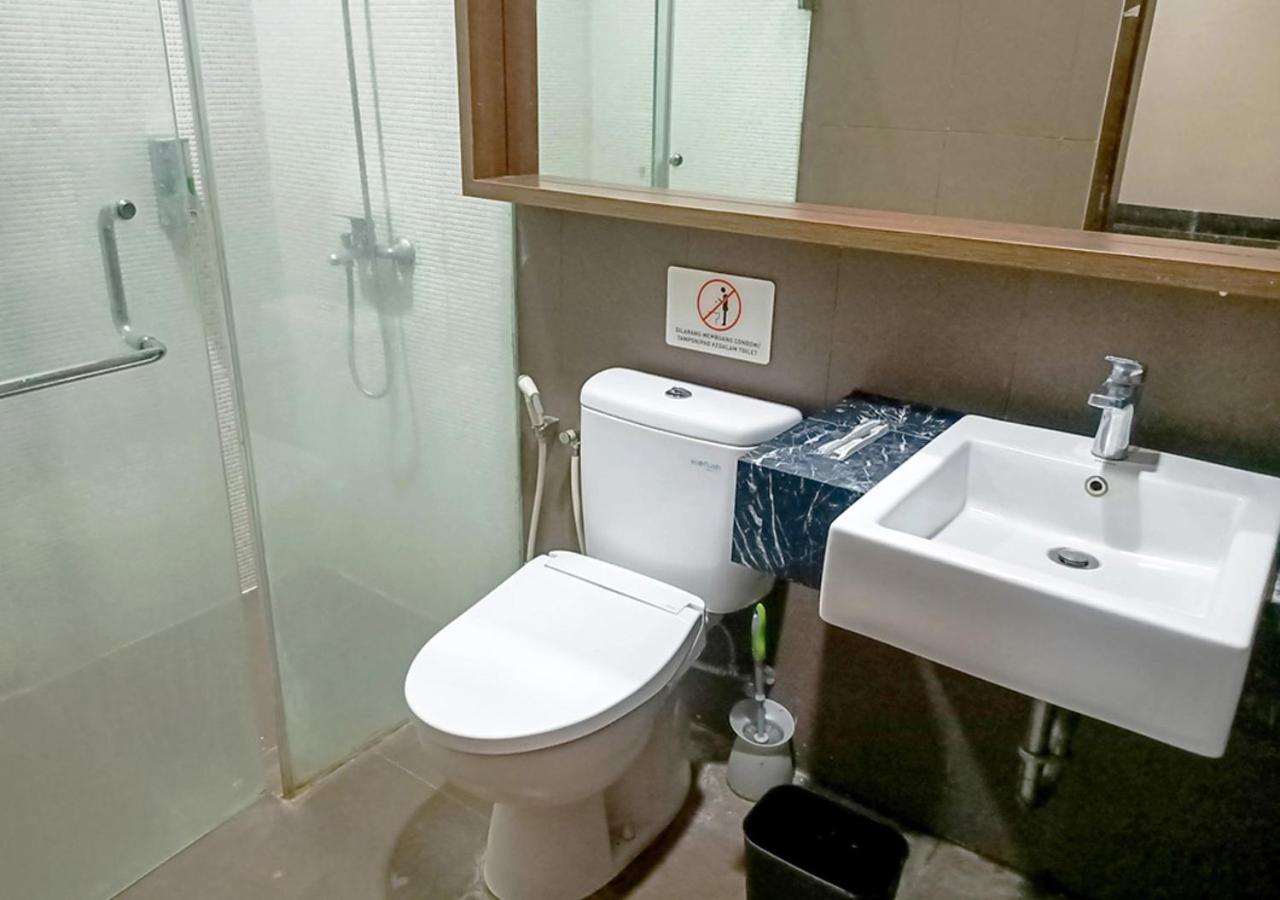 Executive Suite - Photo 5