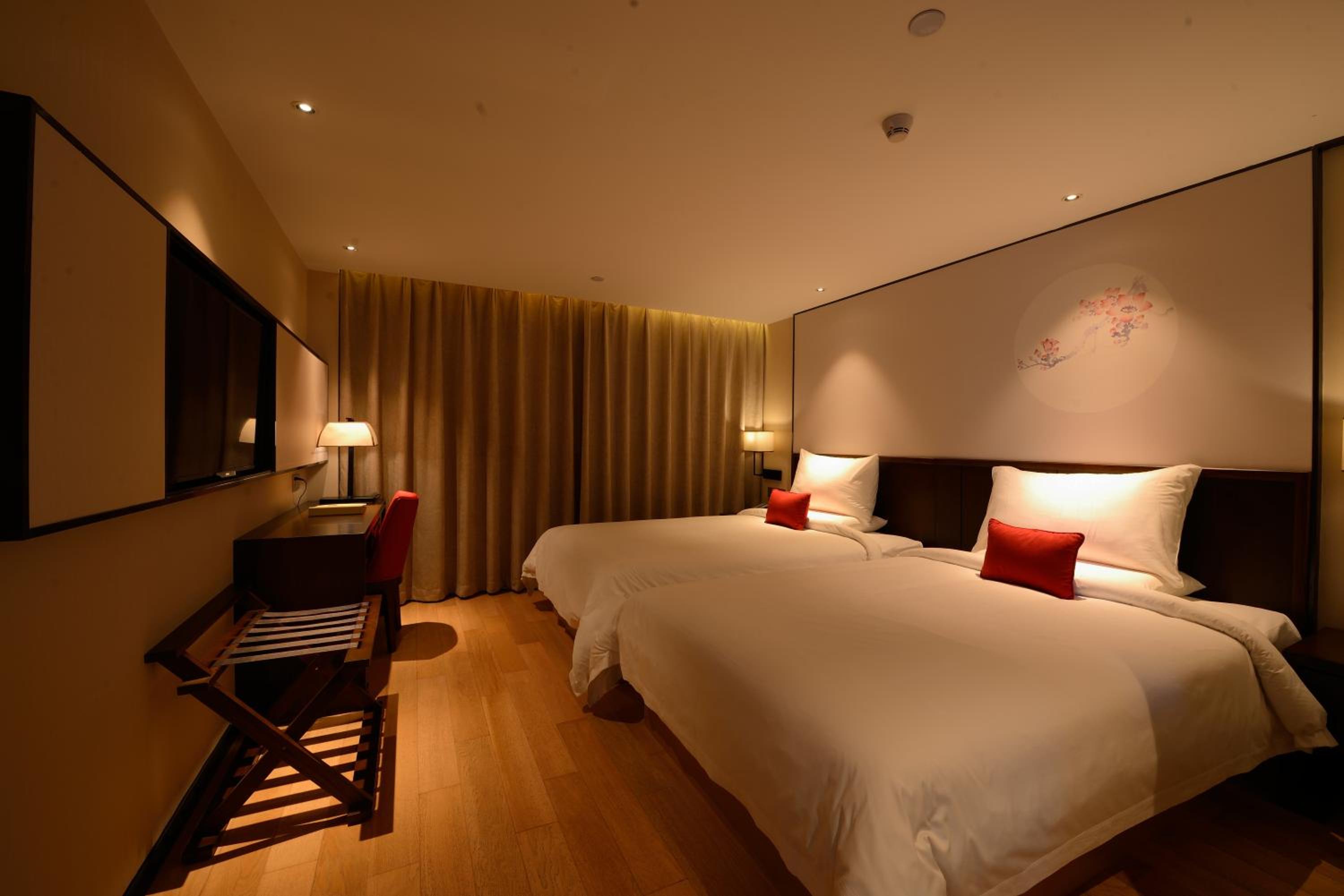 Deluxe Twin Room - Photo 4
