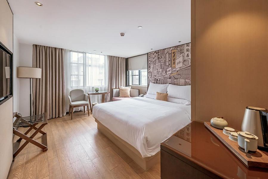 Business King Room - Photo 5