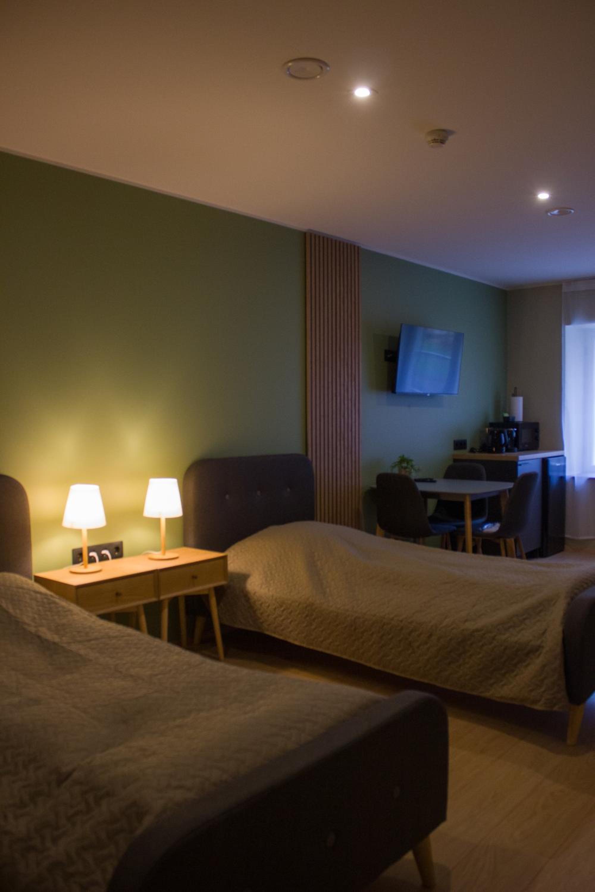 One-Bedroom Apartment