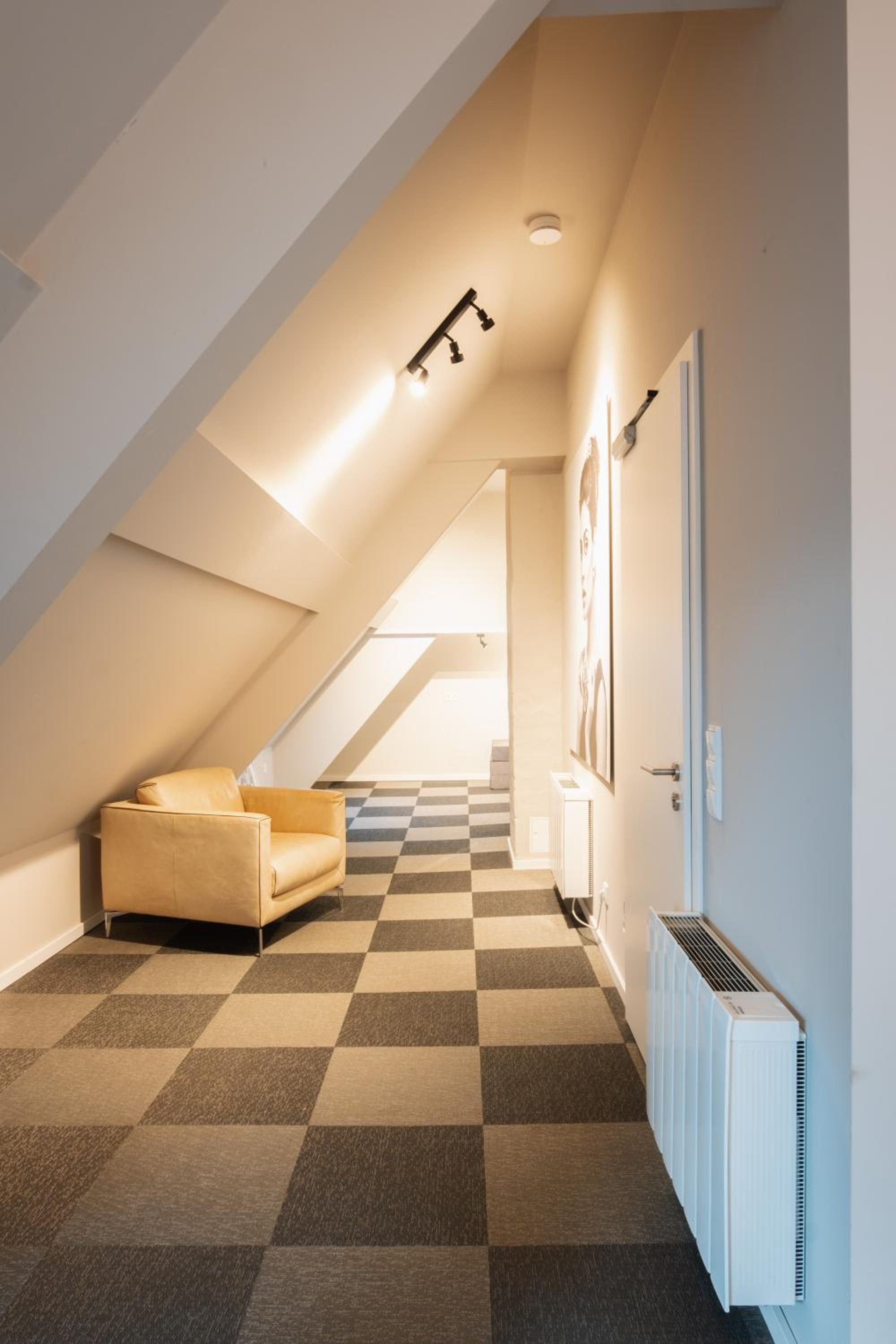 Deluxe Suite - Photo 12