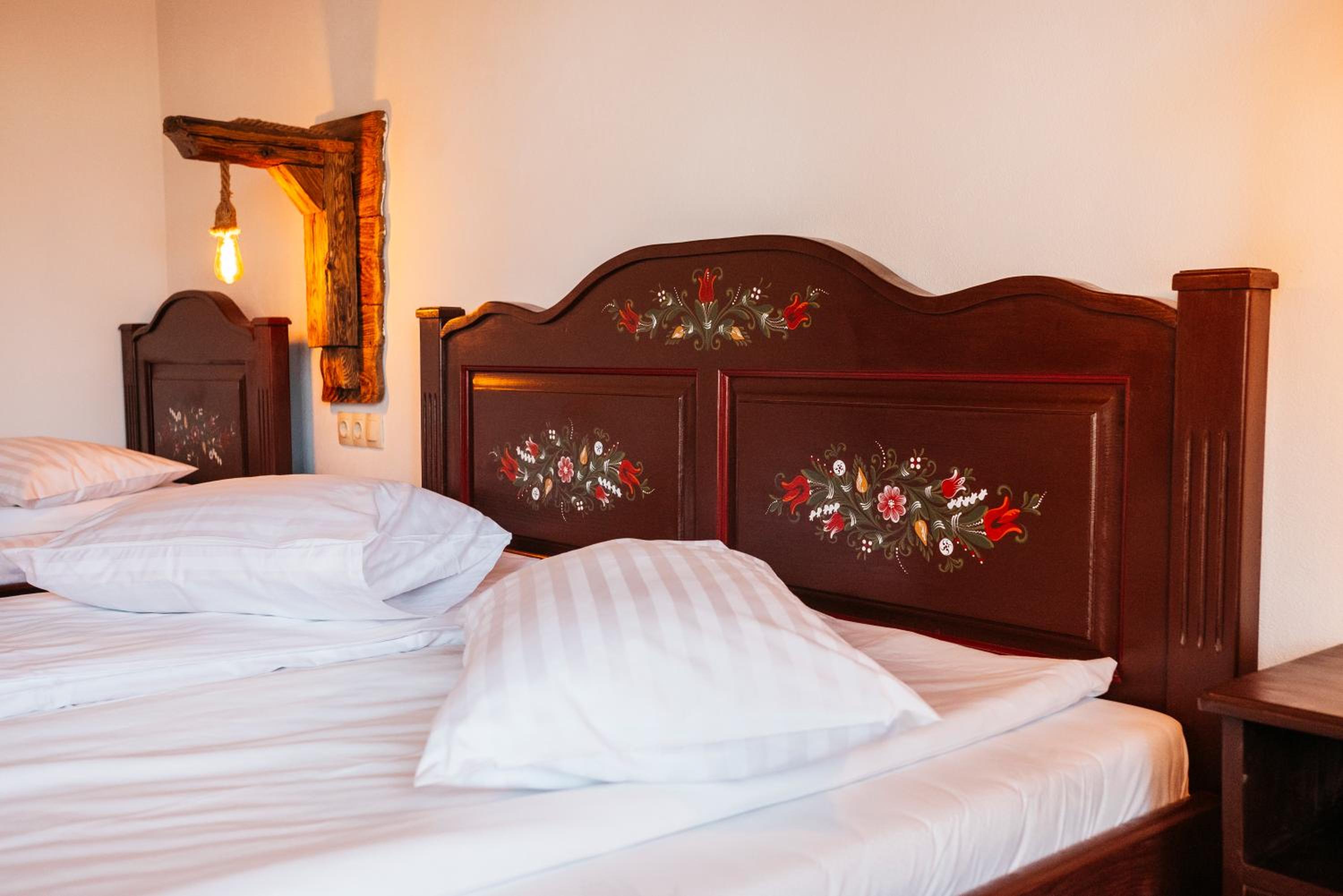 Deluxe Twin Room photo 3