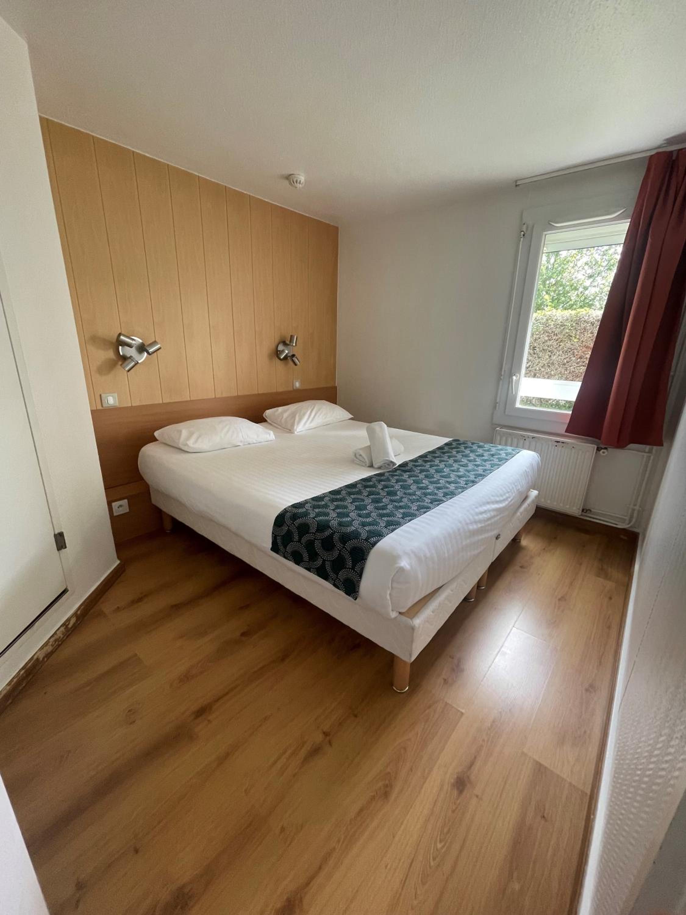 Standard Double Room photo 2