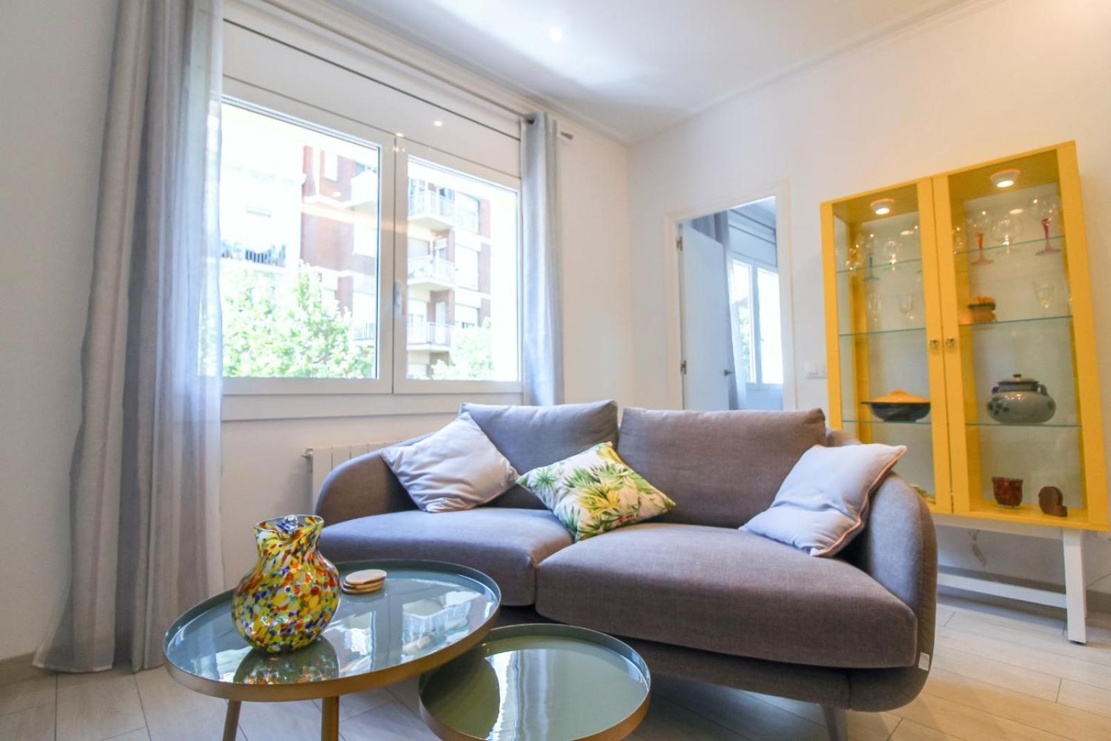 Three-Bedroom Apartment photo 1