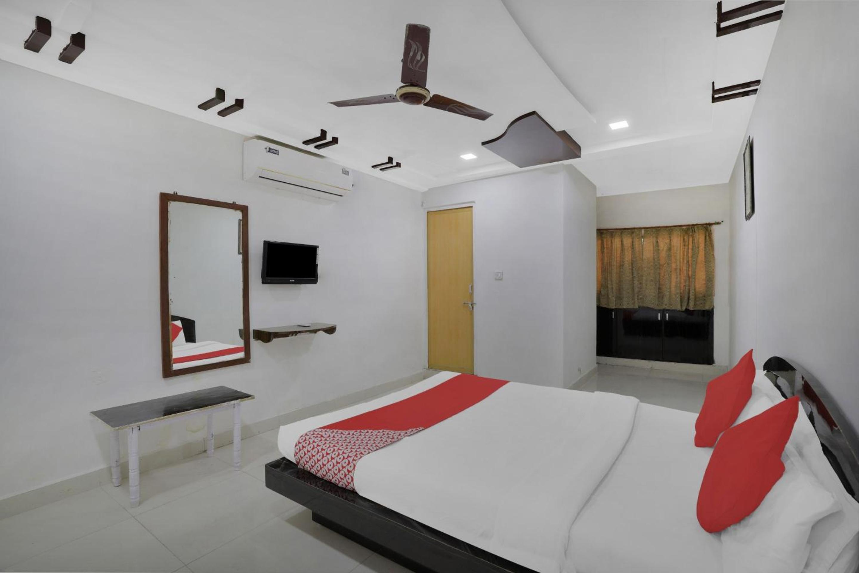 Standard Double Room - Photo 1
