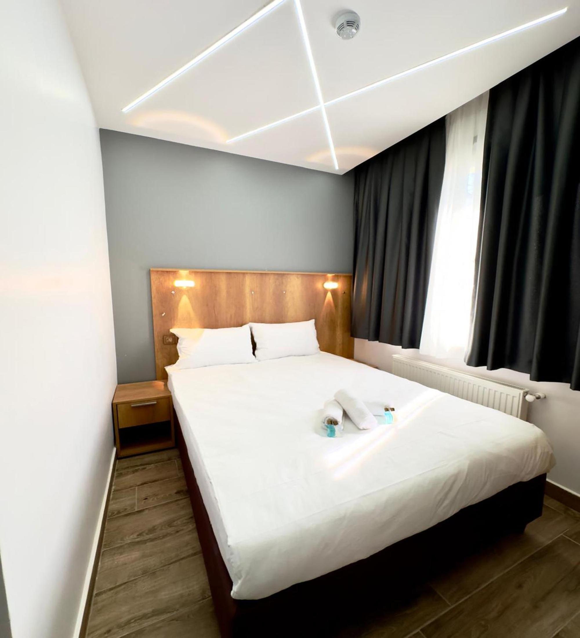 Standard Double Room photo 3