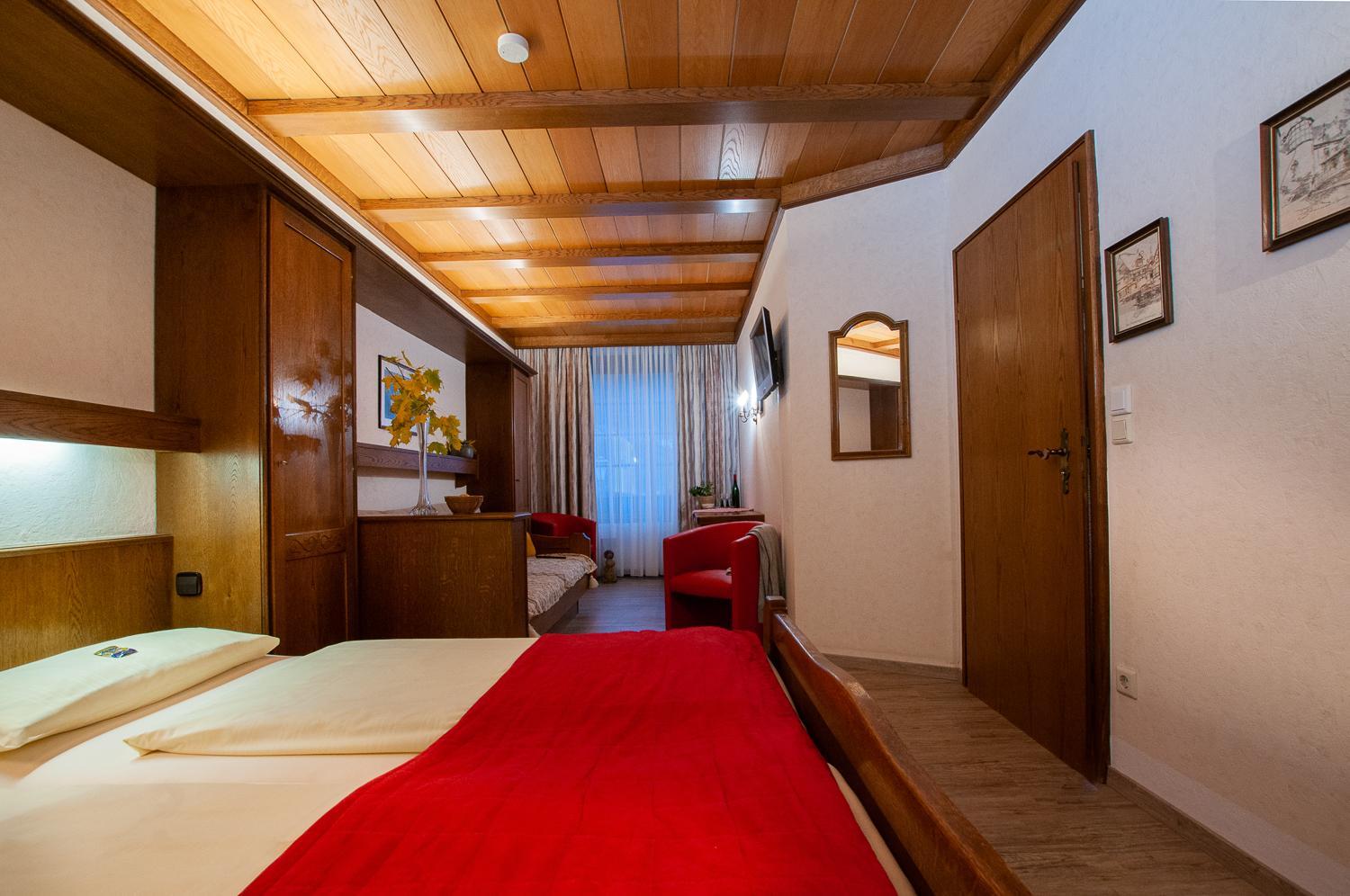 Double or Twin Room - Disability Access photo 3