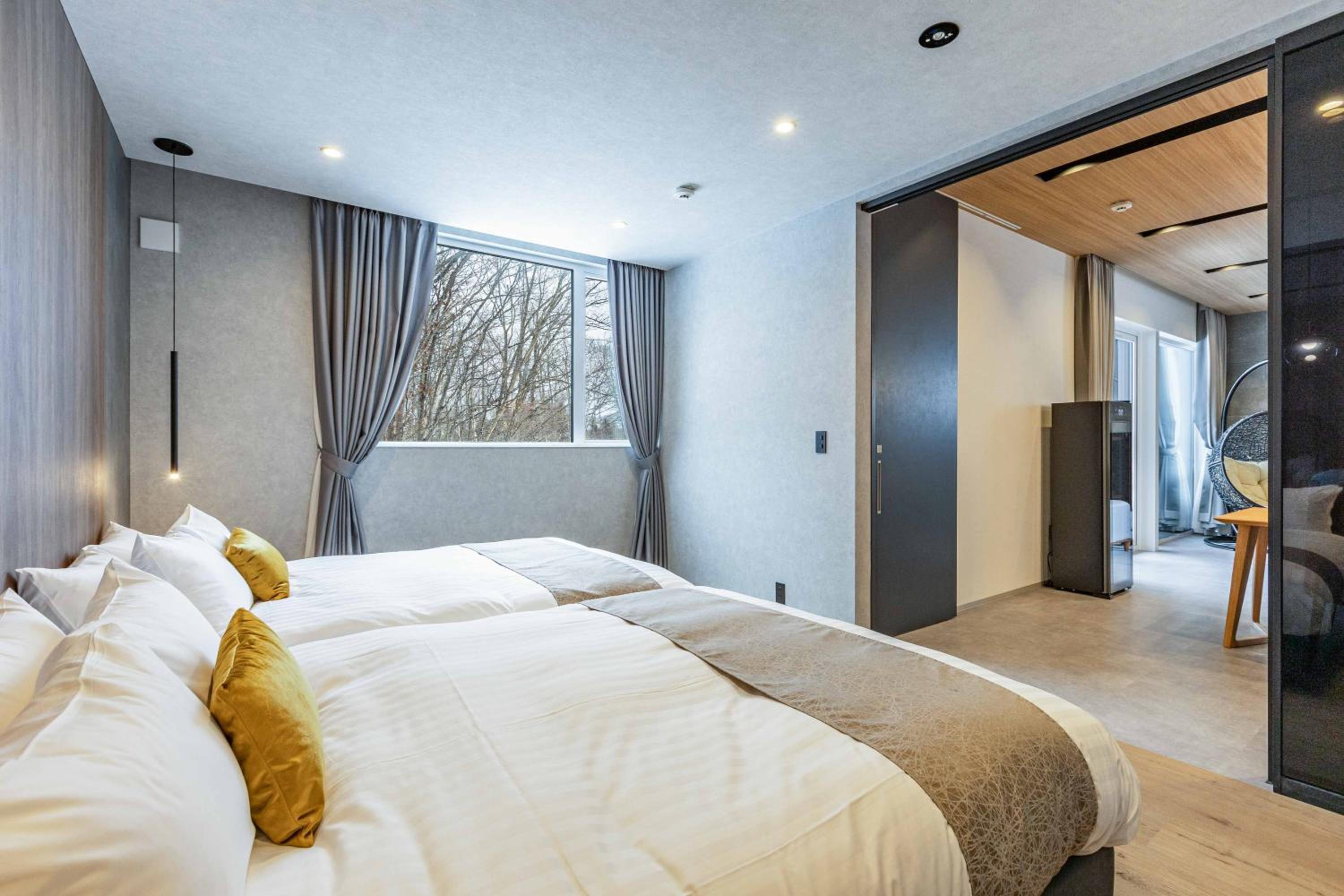 One-Bedroom Villa - Photo 37