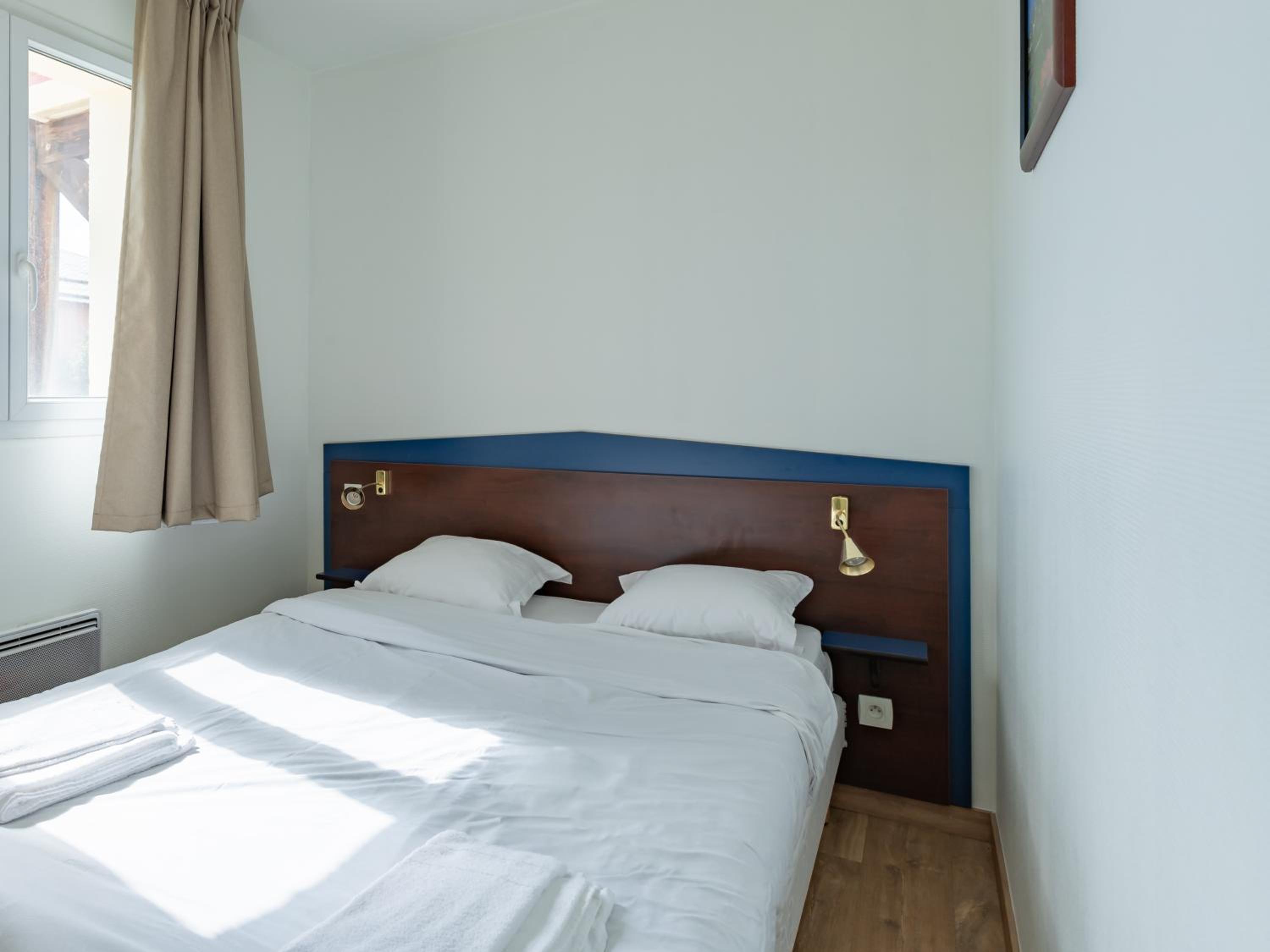 Two-Bedroom Apartment (4-6 Persons) - Photo 1