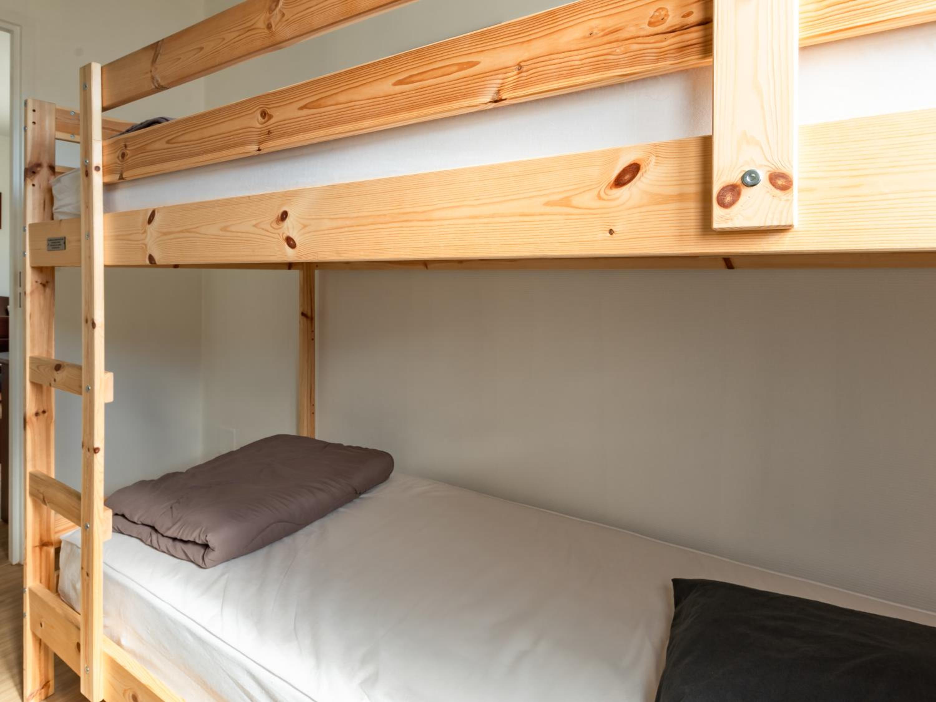 Two-Bedroom Apartment (4-6 Persons) - Photo 6