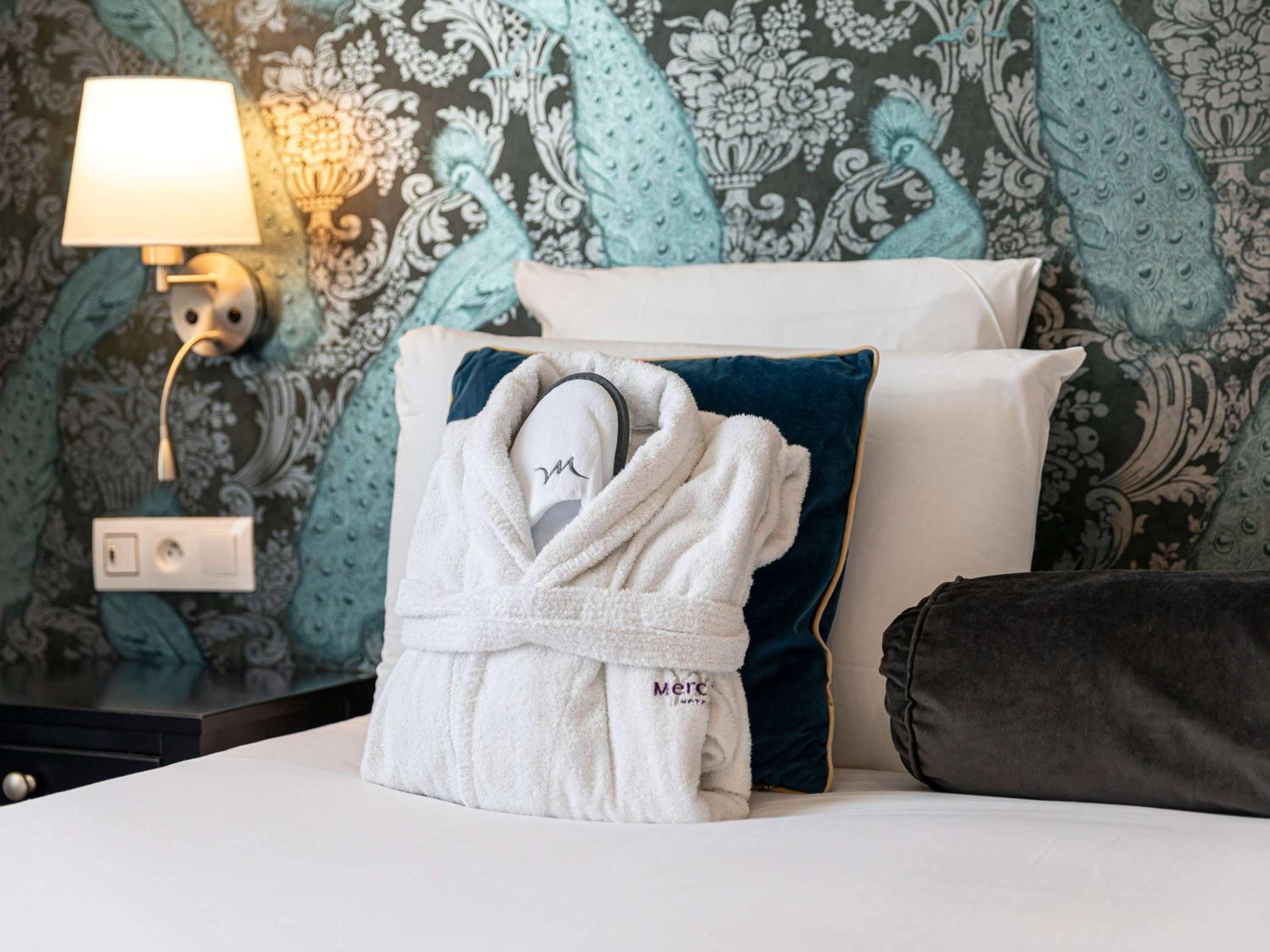 Privilege King Room - Photo 8