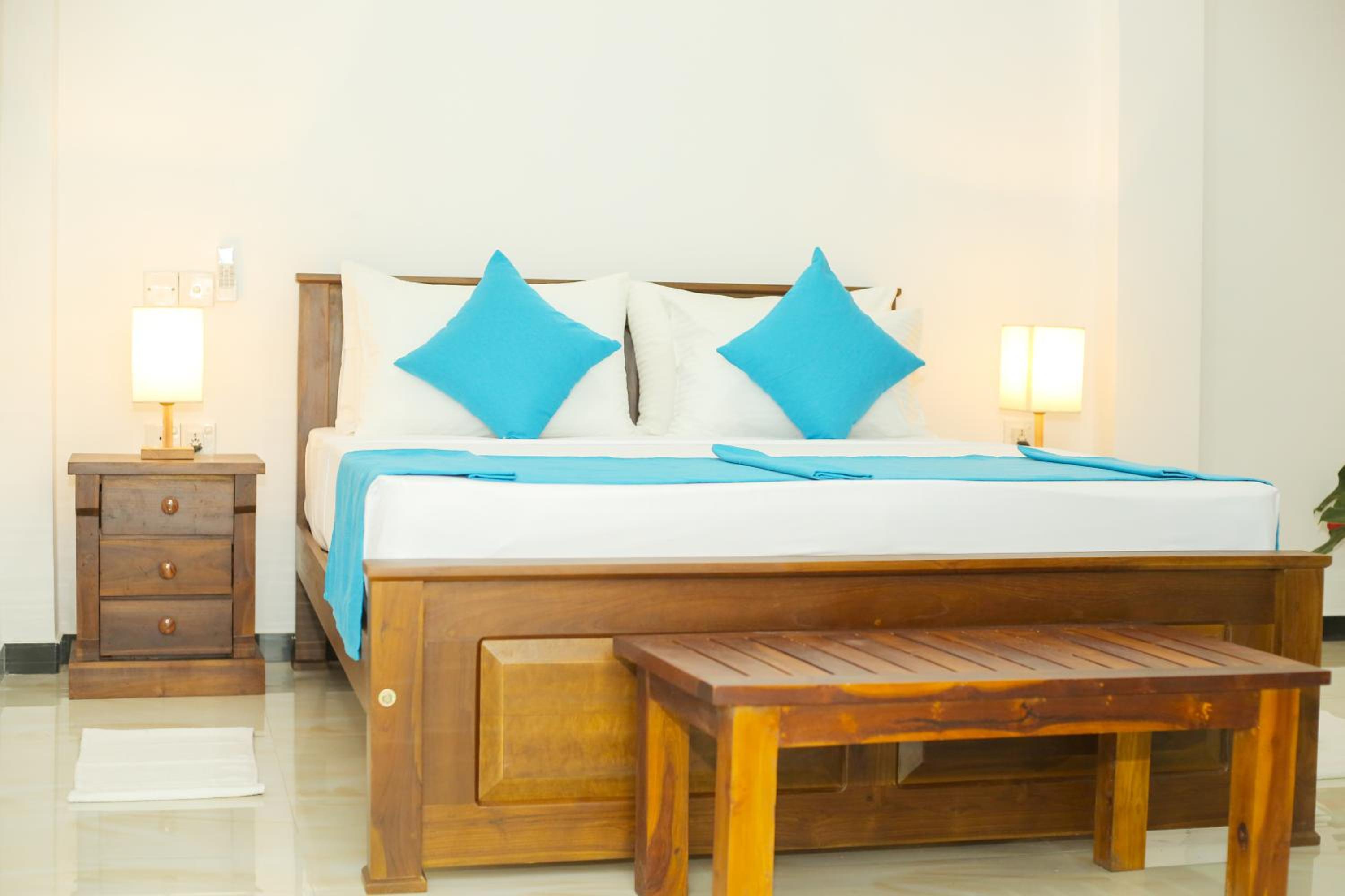 Budget Double Room photo 3