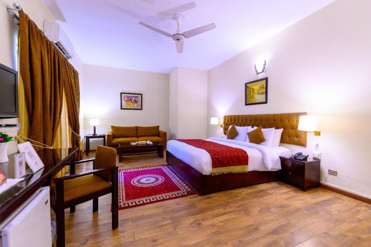 Executive King Room